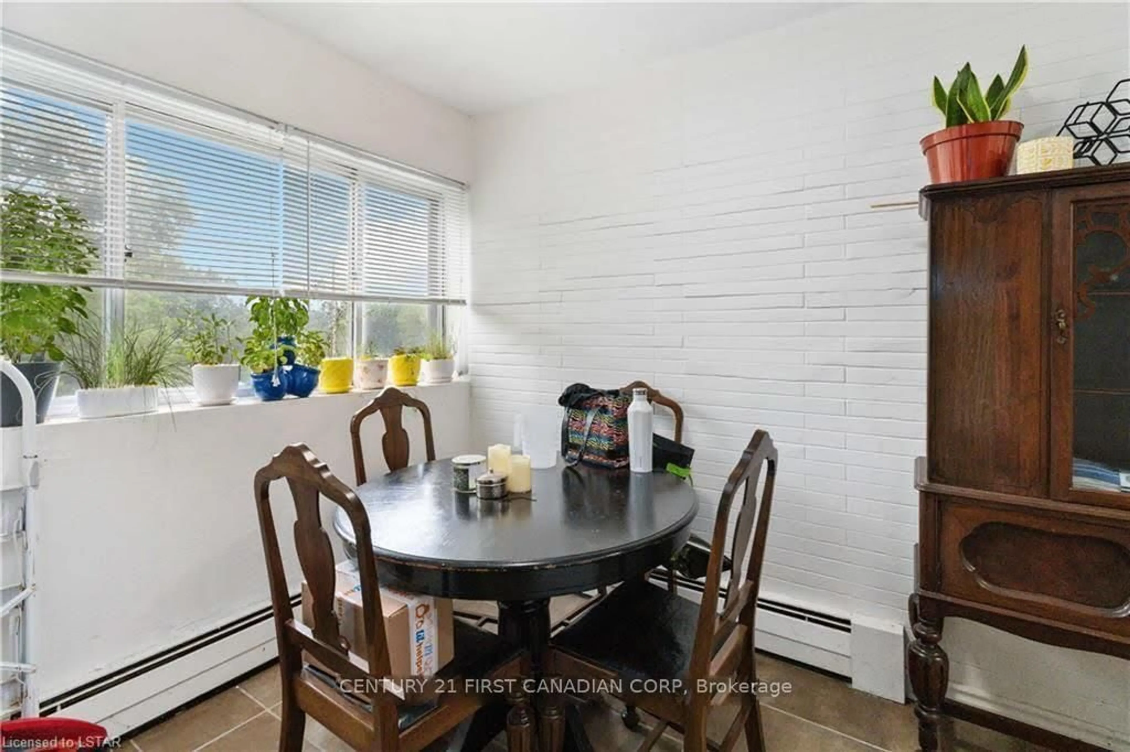 Dining room, ceramic/tile floor for 1174 Hamilton Rd #201, London East Ontario N5W 1A9