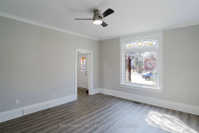 682 7th St A East St, Owen Sound 5