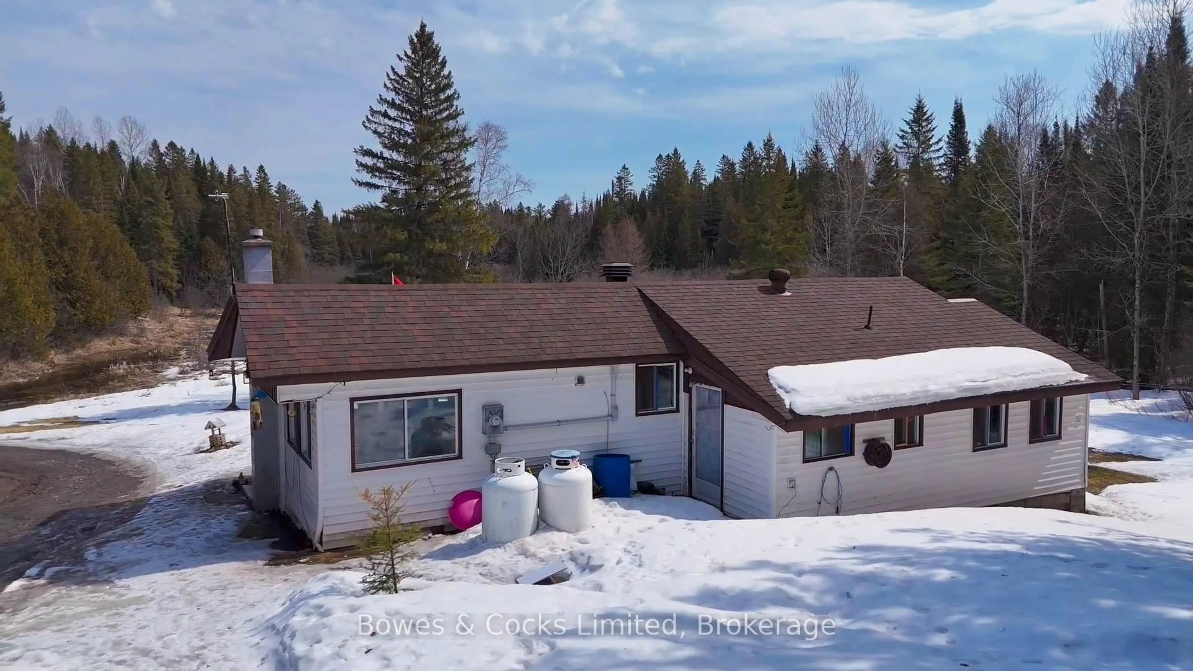 A pic from outside/outdoor area/front of a property/back of a property/a pic from drone, unknown for 1046 Detlor Rd, Bancroft Ontario K0L 2L0