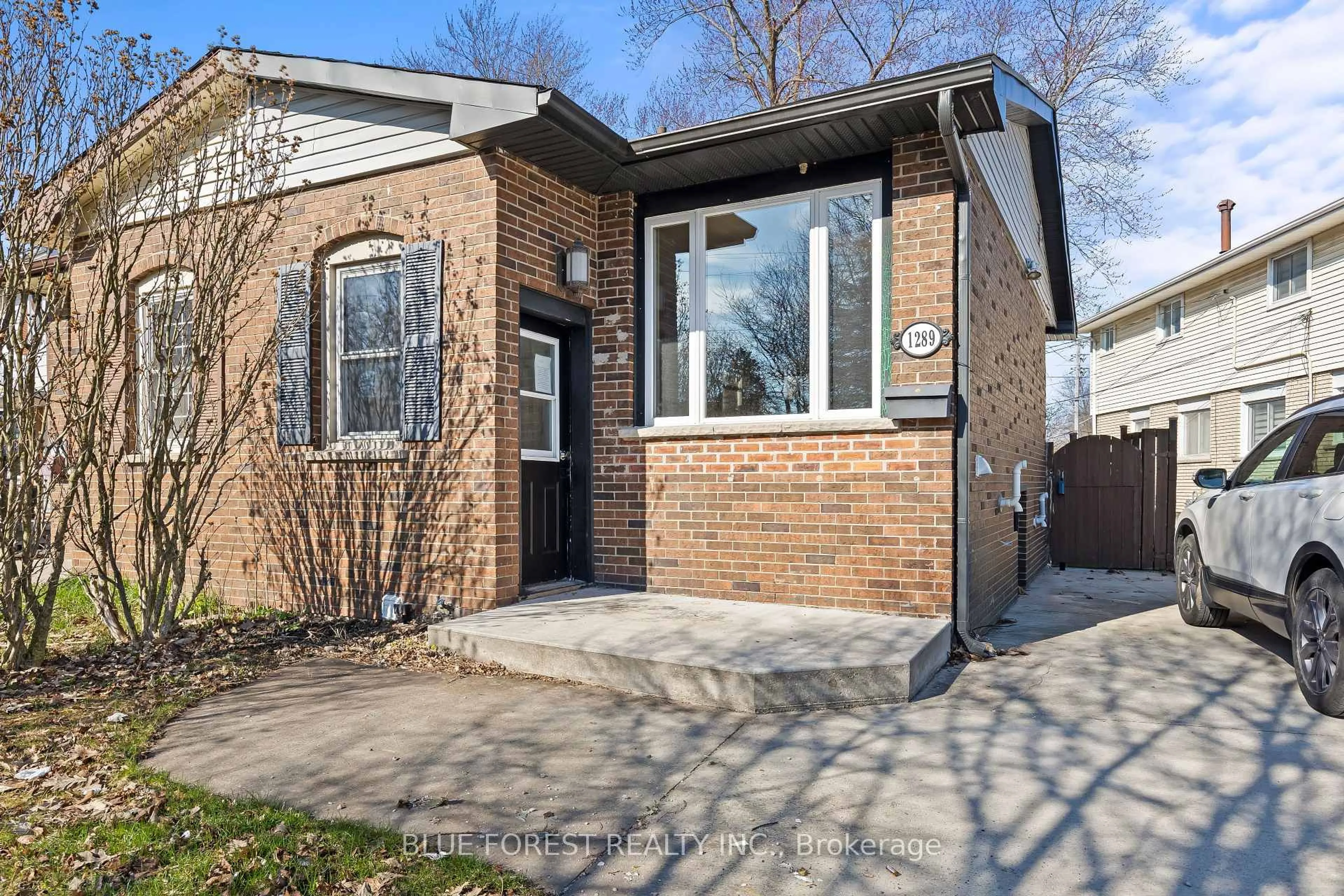 Home with brick exterior material, street for 1289 Sorrel Rd, London East Ontario N5V 2N6