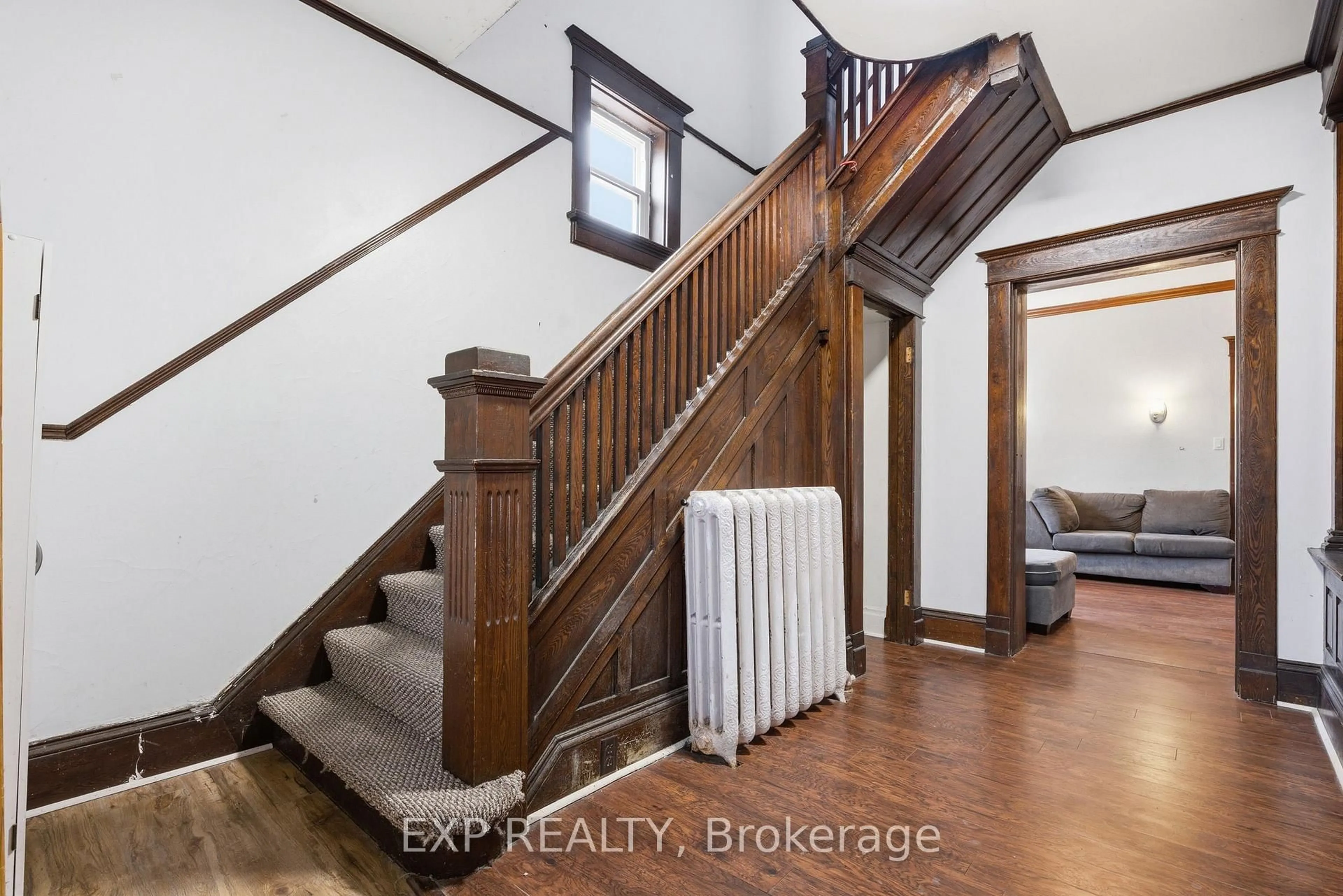 Stairs for 30 Regina St, Waterloo Ontario N2J 3A1