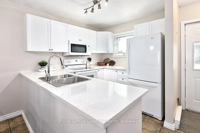 100 Alice St #52, Blue Mountains 4
