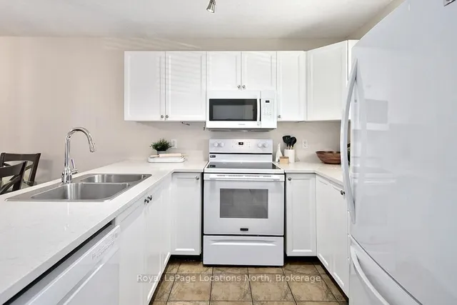 100 Alice St #52, Blue Mountains 5