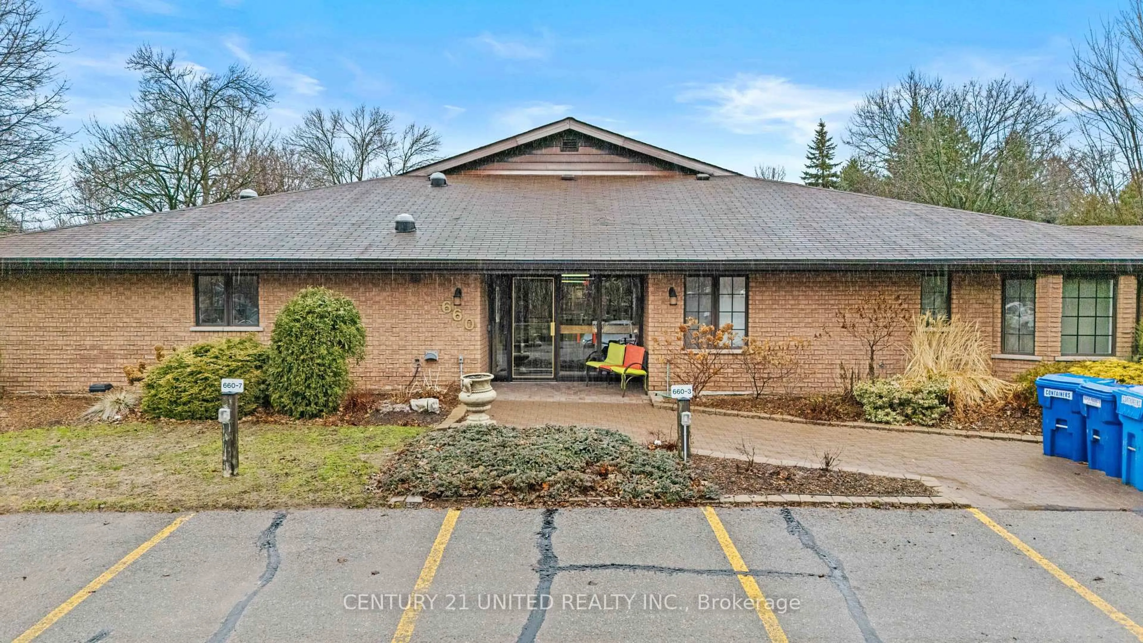 Unknown for 660 Whitaker St #3, Peterborough Ontario K9H 7L5