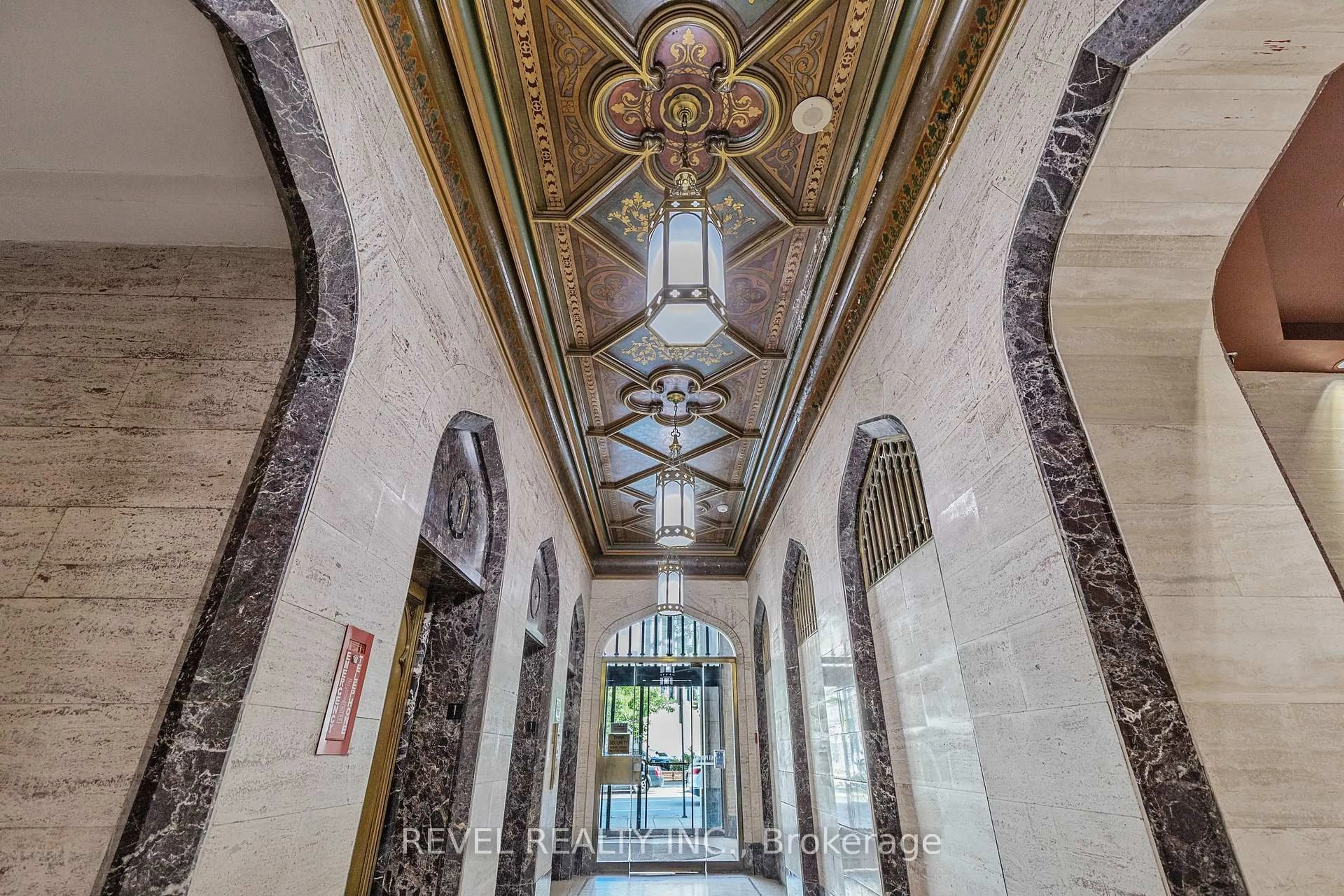 Indoor foyer for 36 James St #303, Hamilton Ontario L8P 4W4