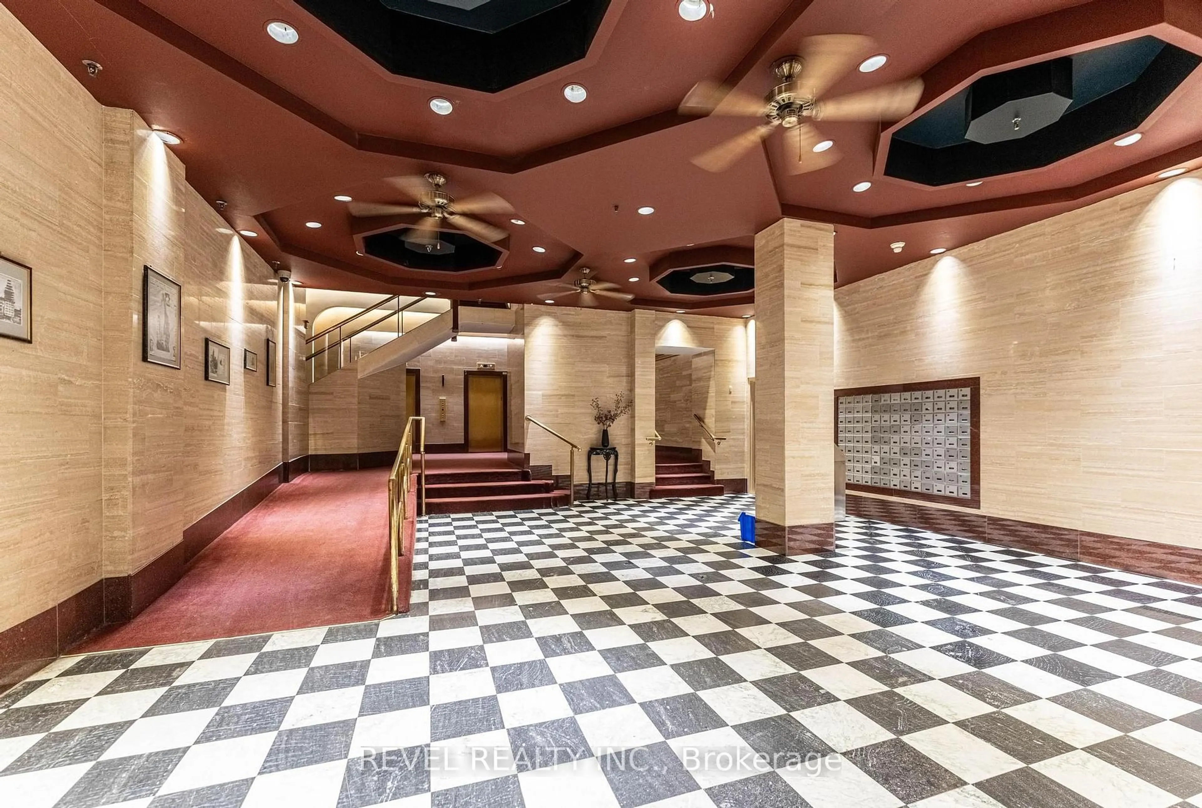 Lobby for 36 James St #303, Hamilton Ontario L8P 4W4