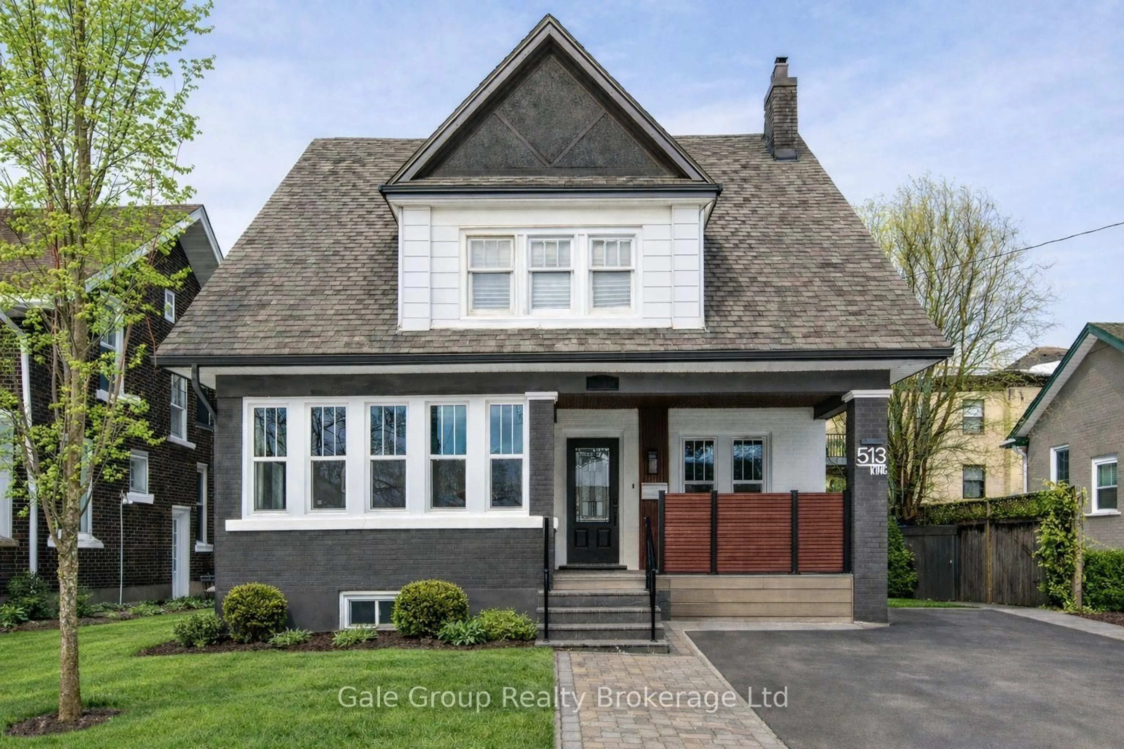 Home with brick exterior material, street for 513 King St, Woodstock Ontario N4S 1M7