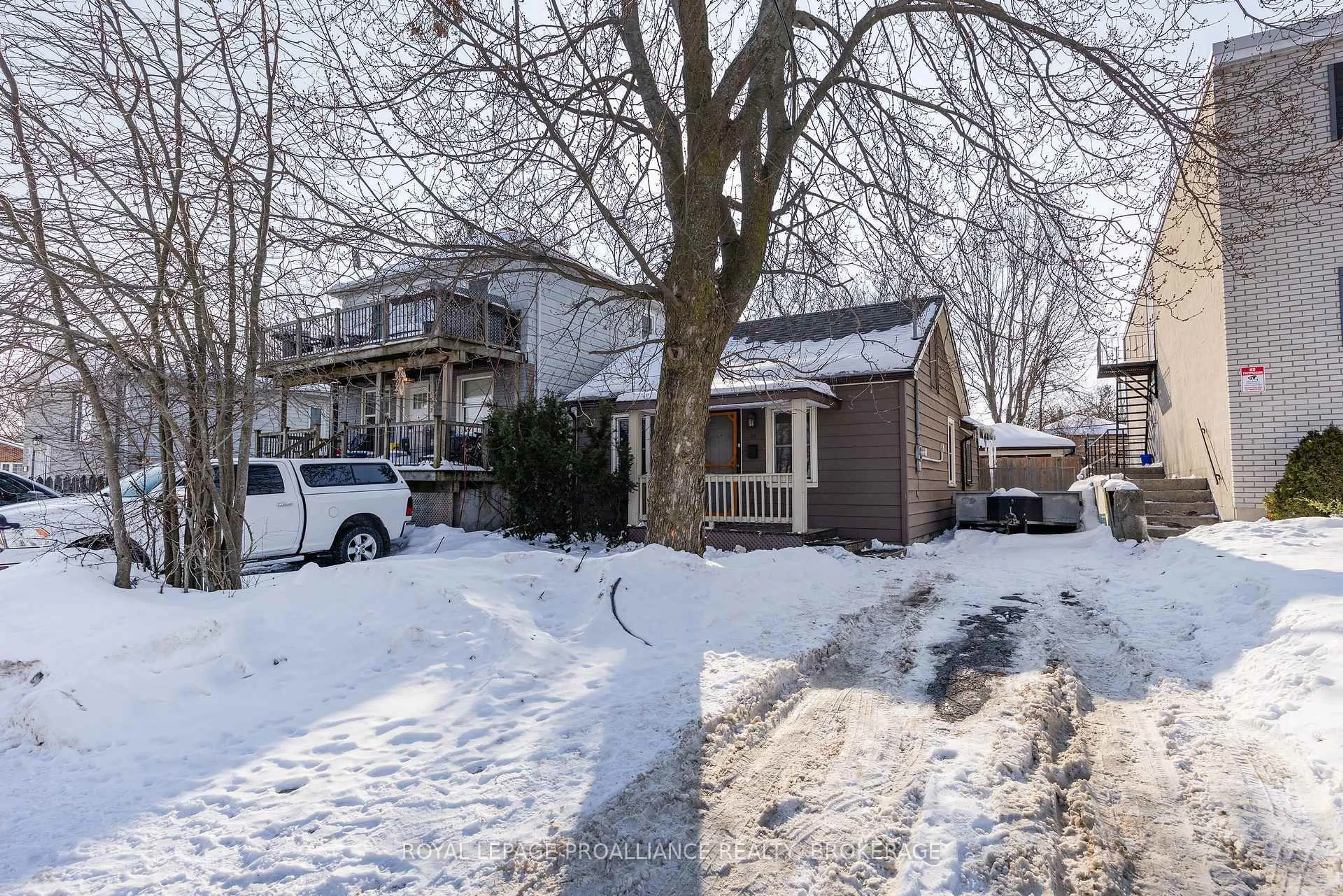 A pic from outside/outdoor area/front of a property/back of a property/a pic from drone, street for 80 Joseph St, Kingston Ontario K7K 2H7