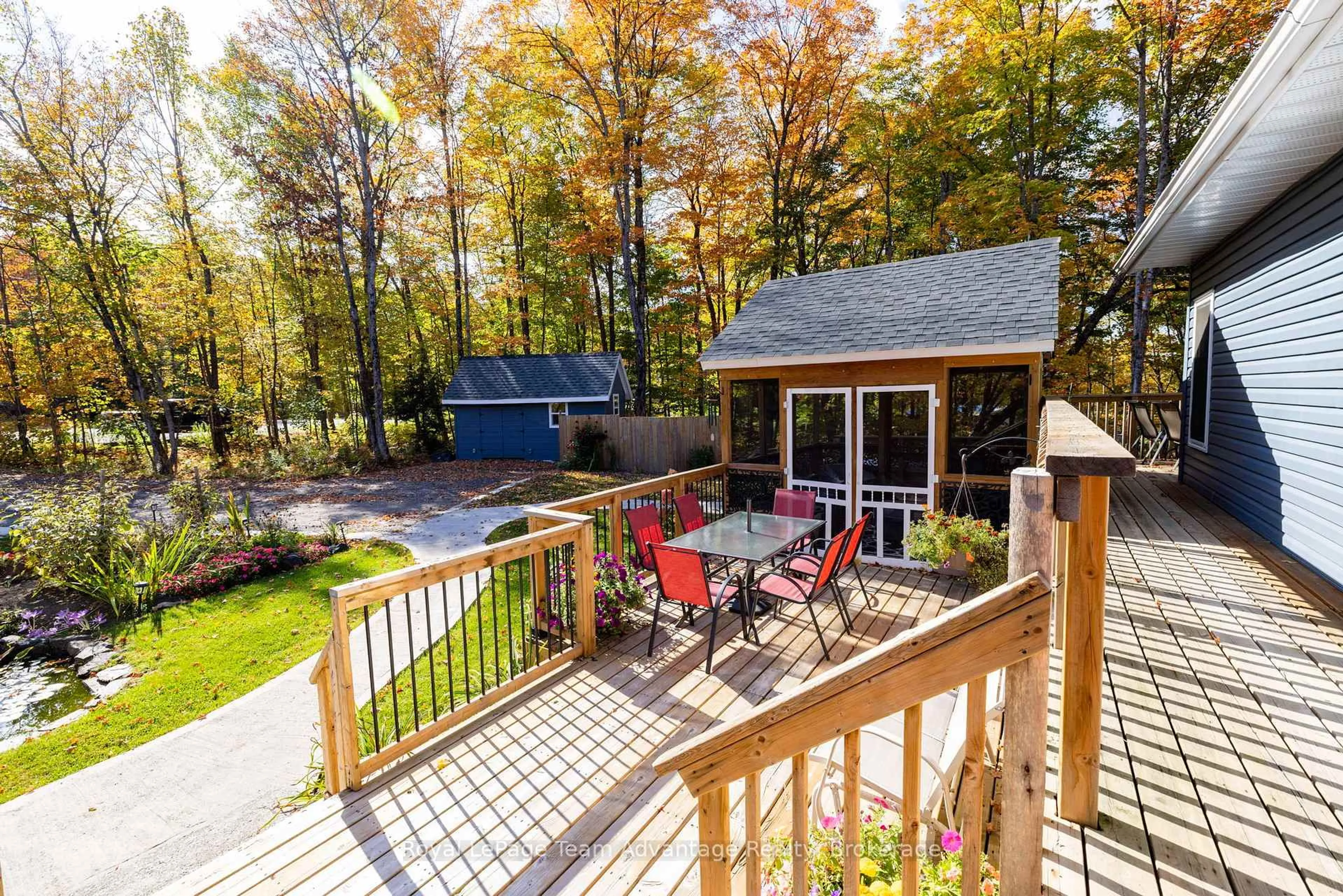 Patio, water/lake/river/ocean view for 17 Hagerman Crt, Seguin Ontario P2A 0B2
