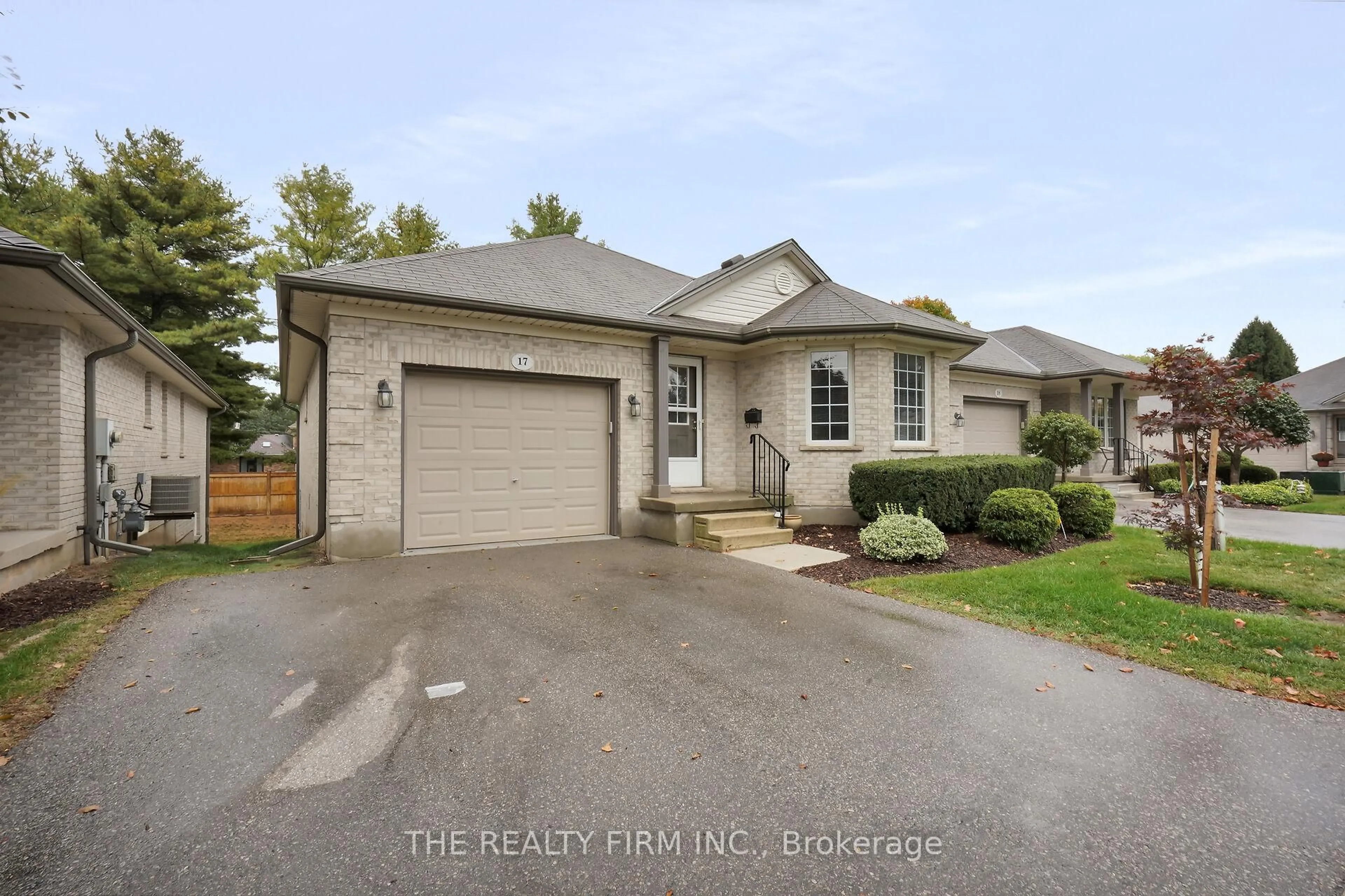 Unknown for 20 Windemere Pl #17, St. Thomas Ontario N5R 6H6