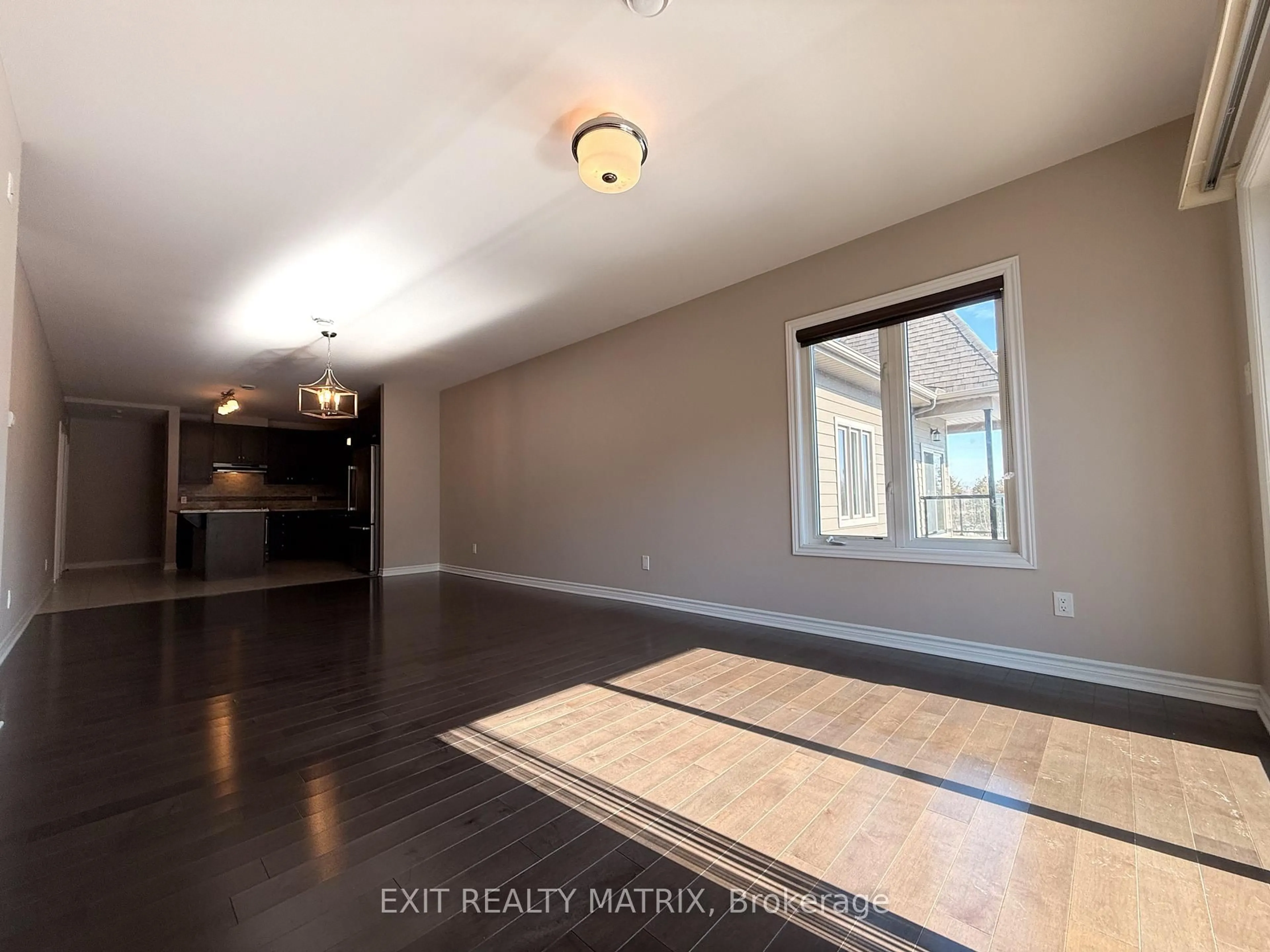 A pic of a room for 300 Solstice Cres #305, Russell Ontario K0A 1W0