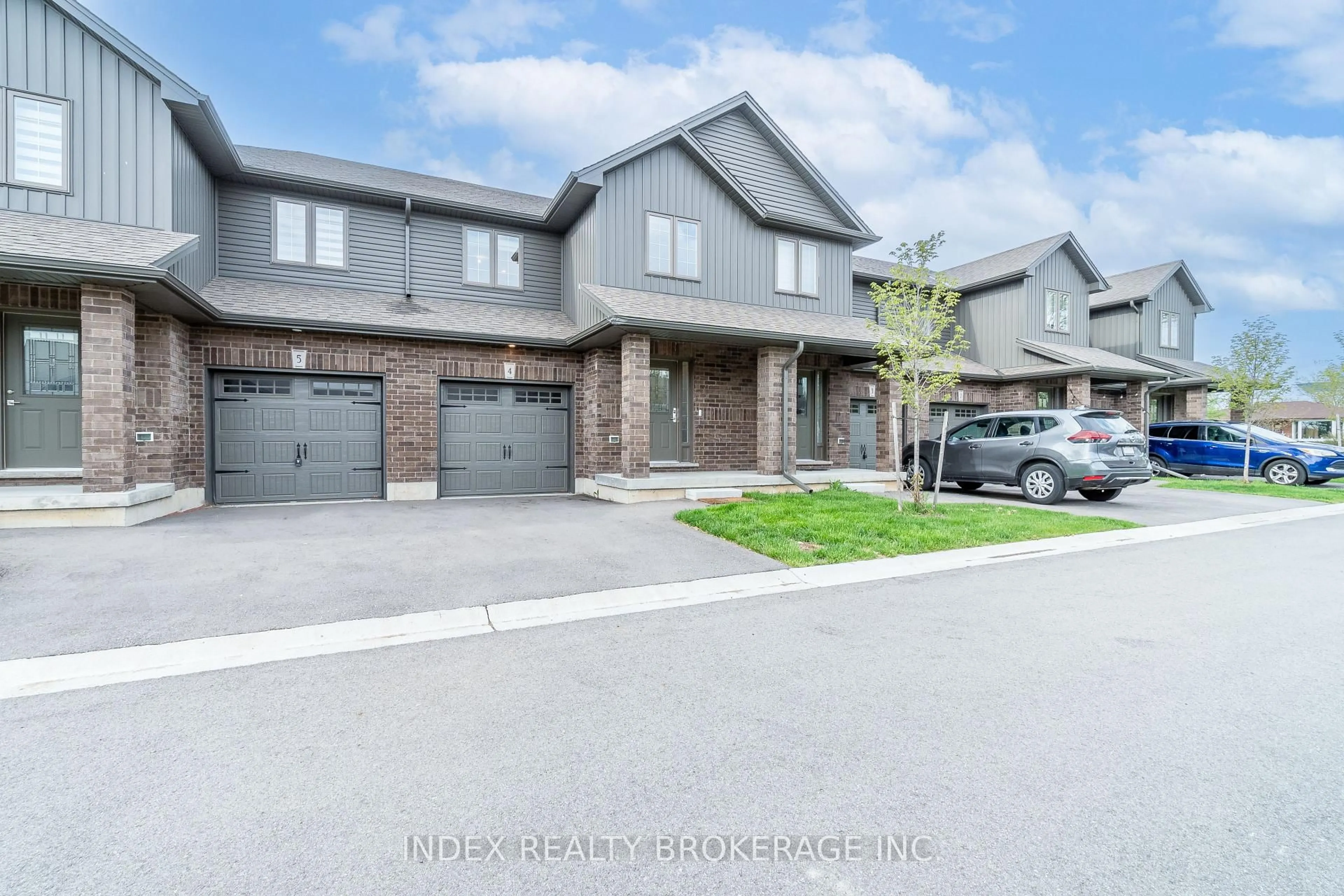 Home with brick exterior material, street for 29 Schuyler St #4, Brant Ontario N3L 0J2