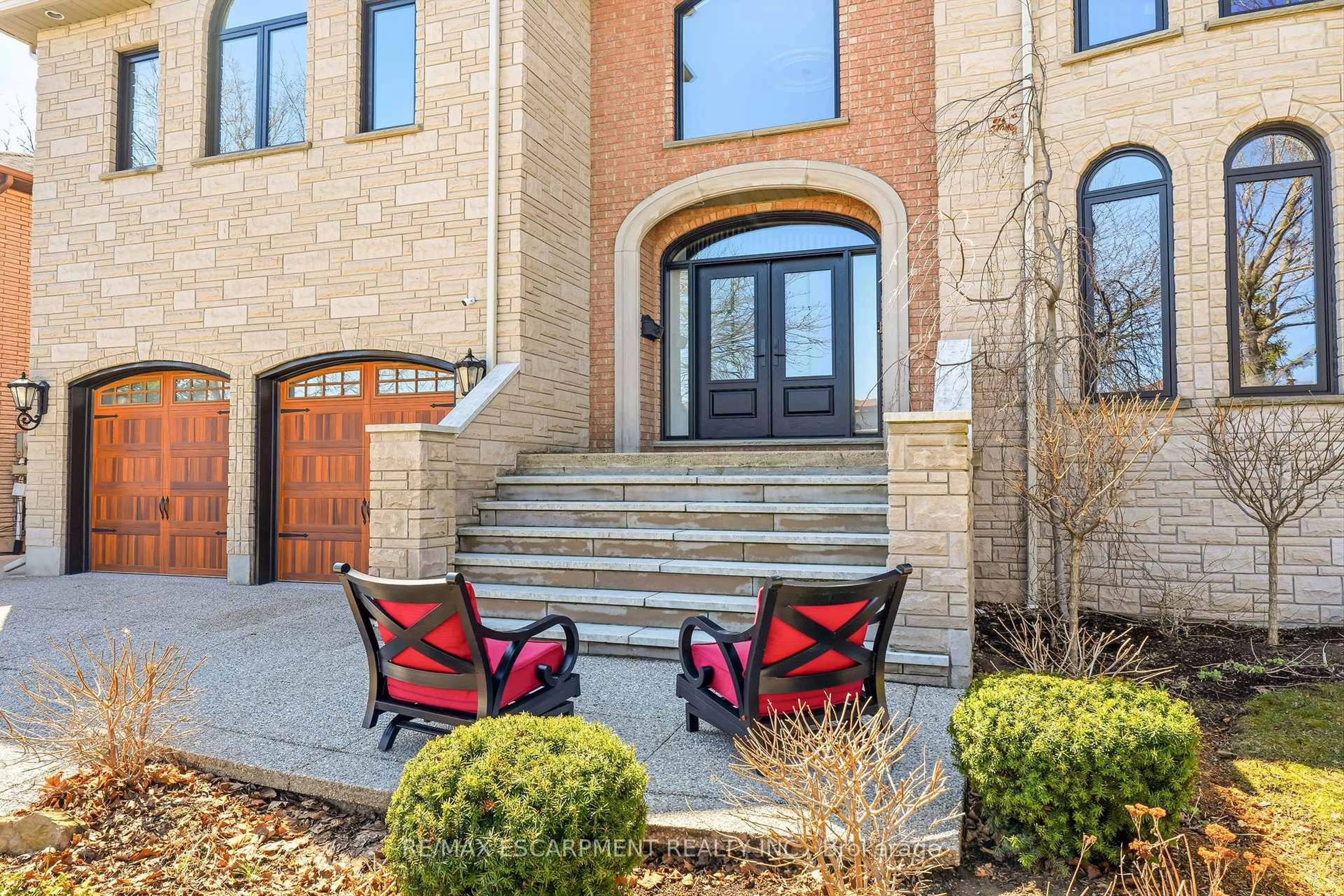 Home with brick exterior material, street for 82 Maple Dr, Hamilton Ontario L8G 3C2