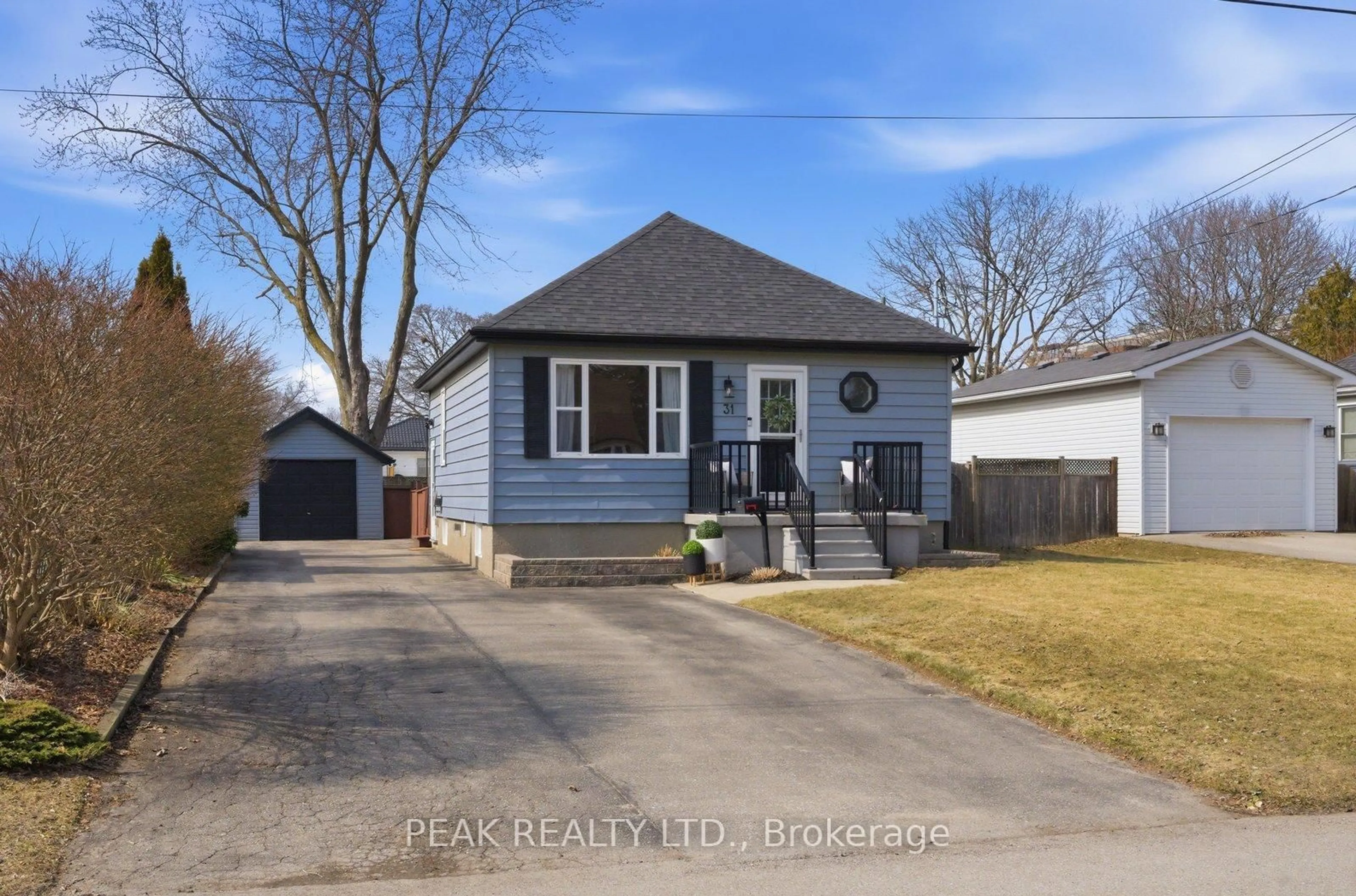 Unknown for 31 Willow Dr, Brantford Ontario N3R 2W5