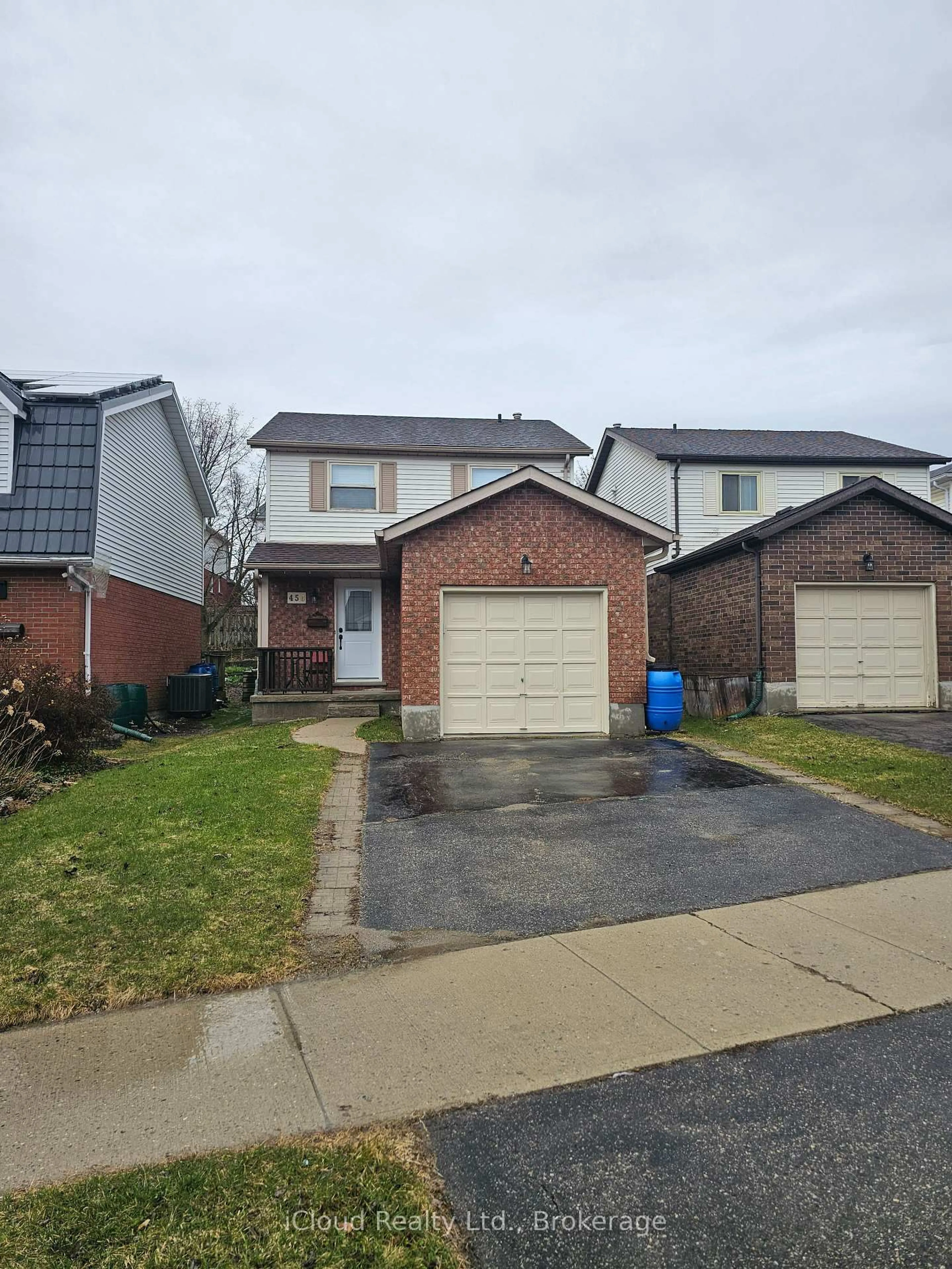Home with brick exterior material, street for 458 Misty Cres, Kitchener Ontario N2B 3V6