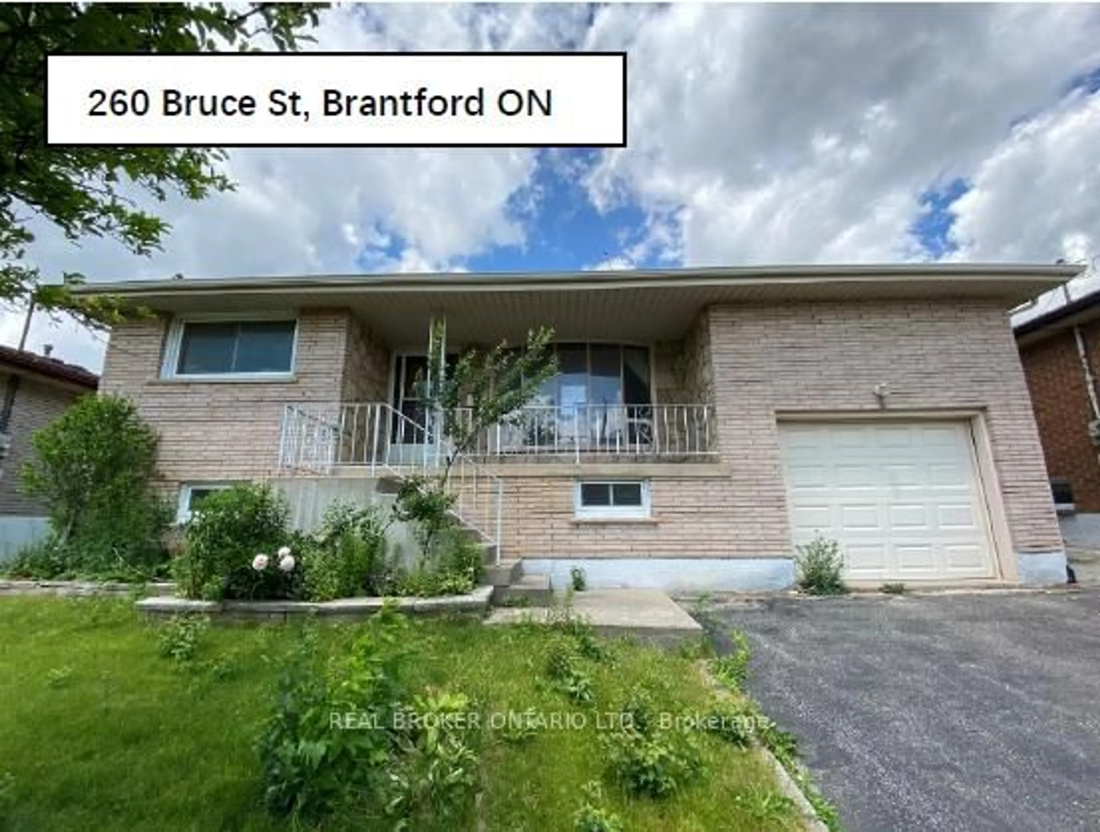 Home with brick exterior material, street for 260 Bruce St, Brantford Ontario N3S 4Z9