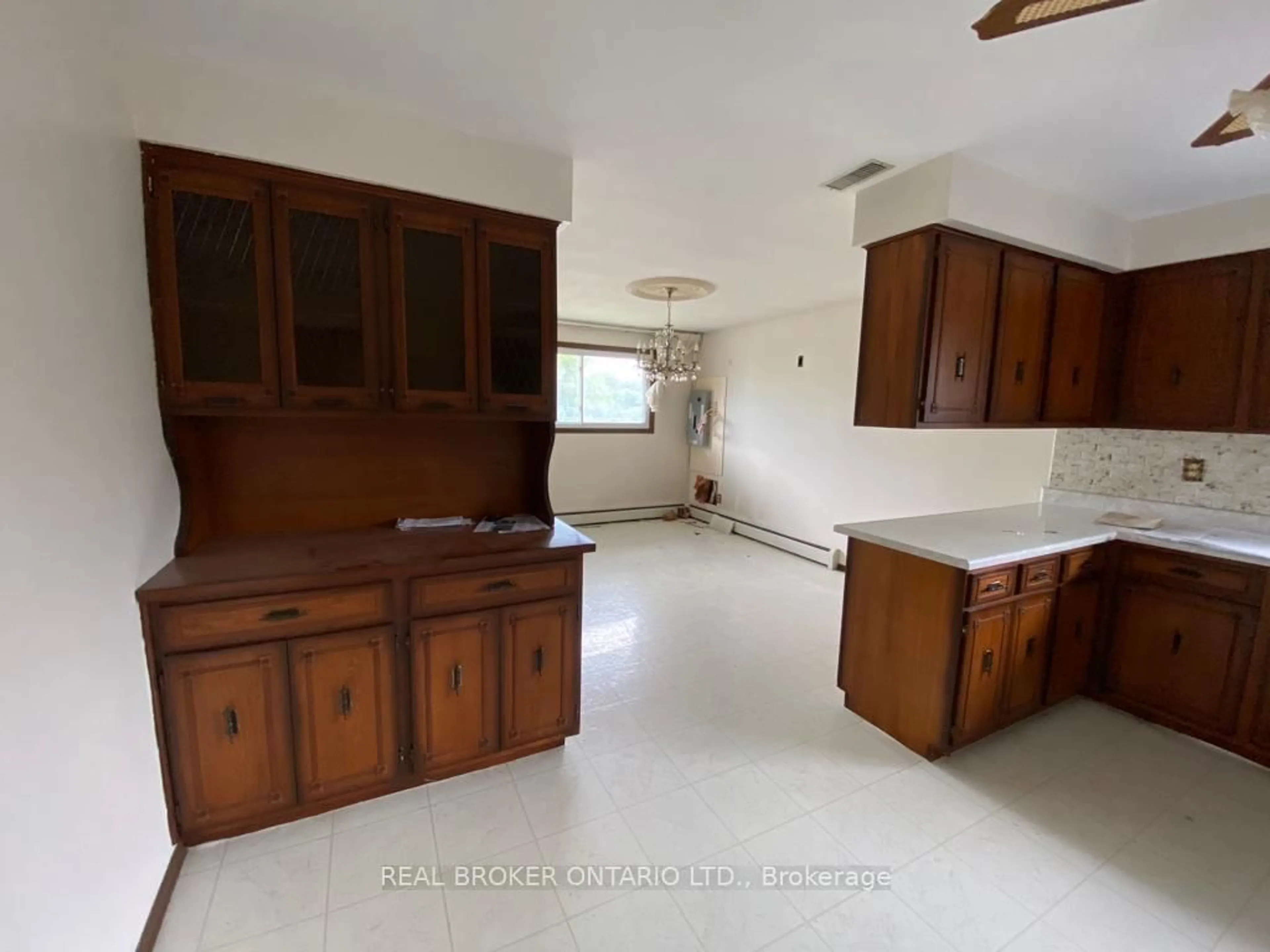 A pic of a room for 260 Bruce St, Brantford Ontario N3S 4Z9