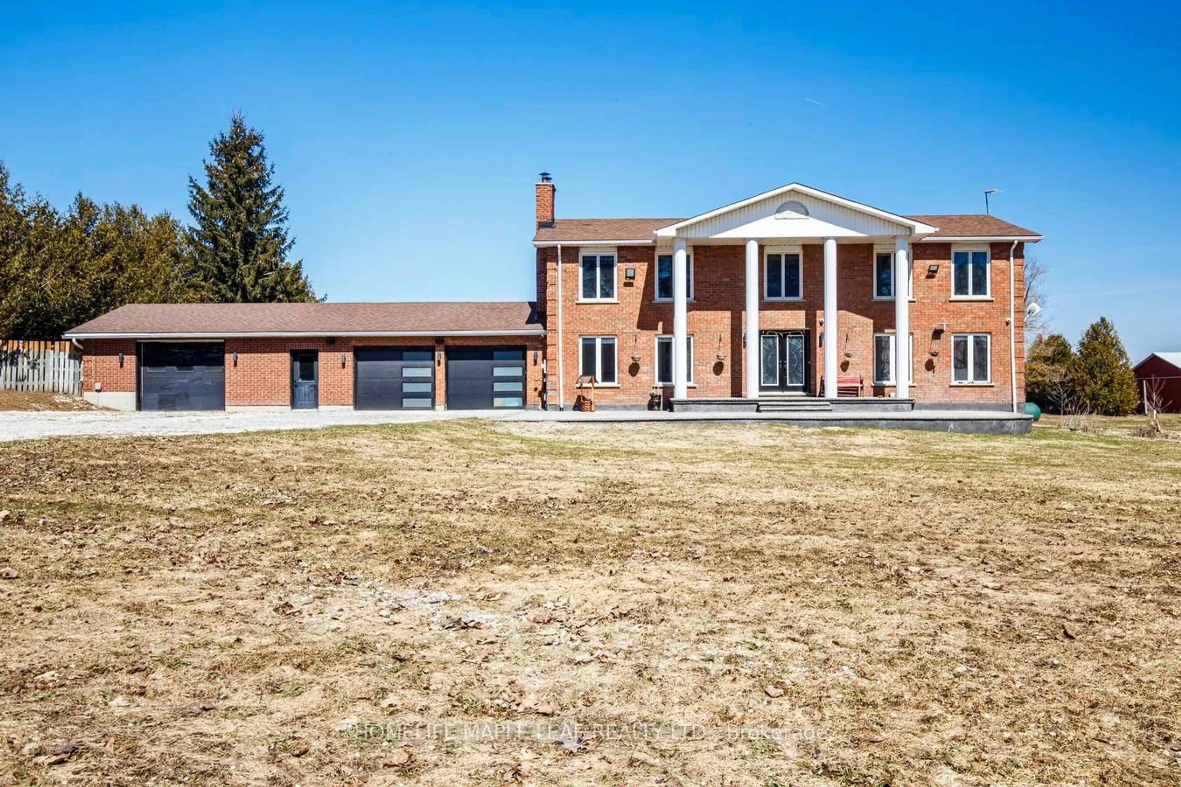 Home with brick exterior material, building for 425279 25 Sdrd, Amaranth Ontario L9V 1N8