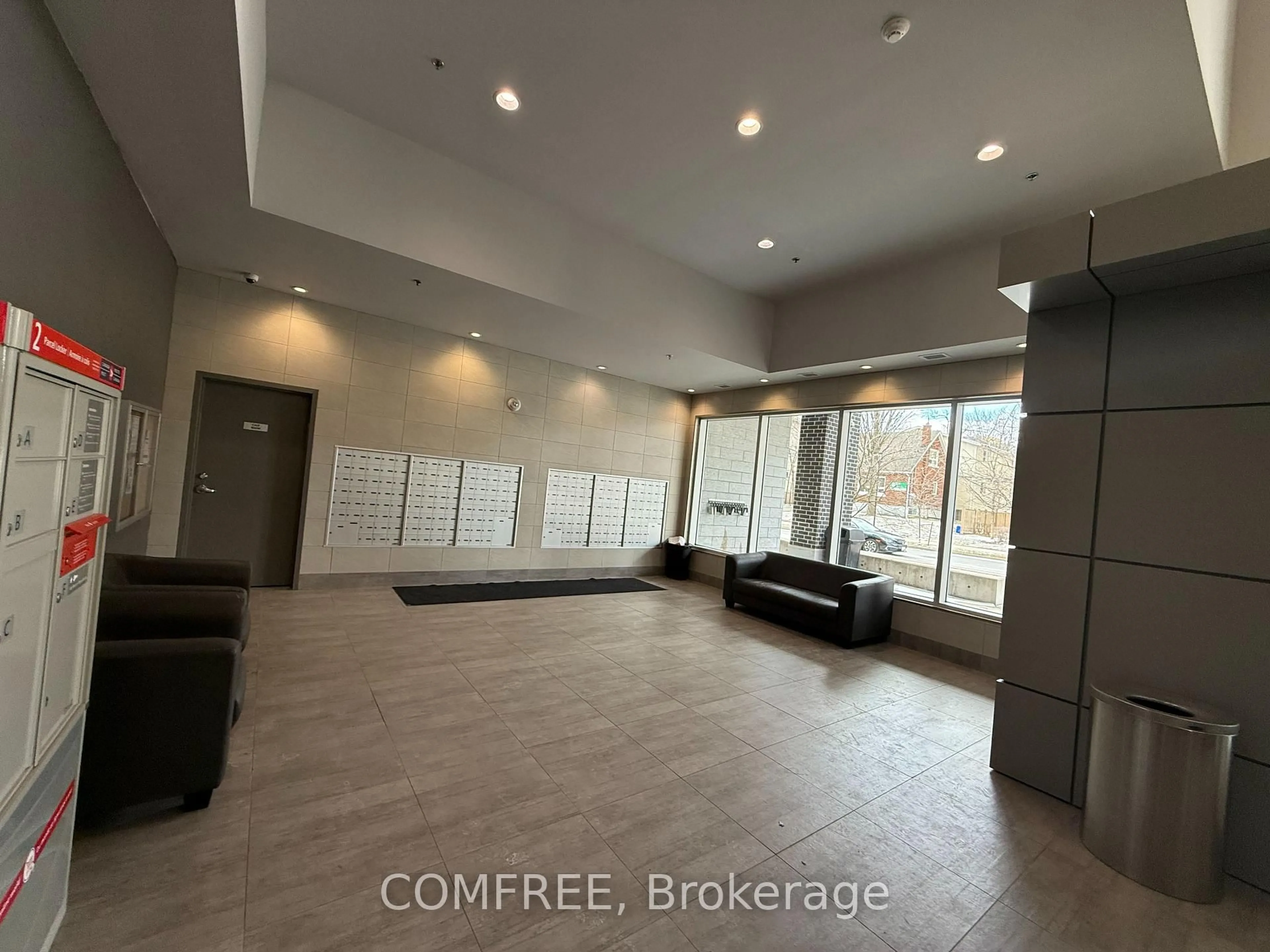 Unknown for 318 Spruce St #2, Waterloo Ontario N2L 0E9