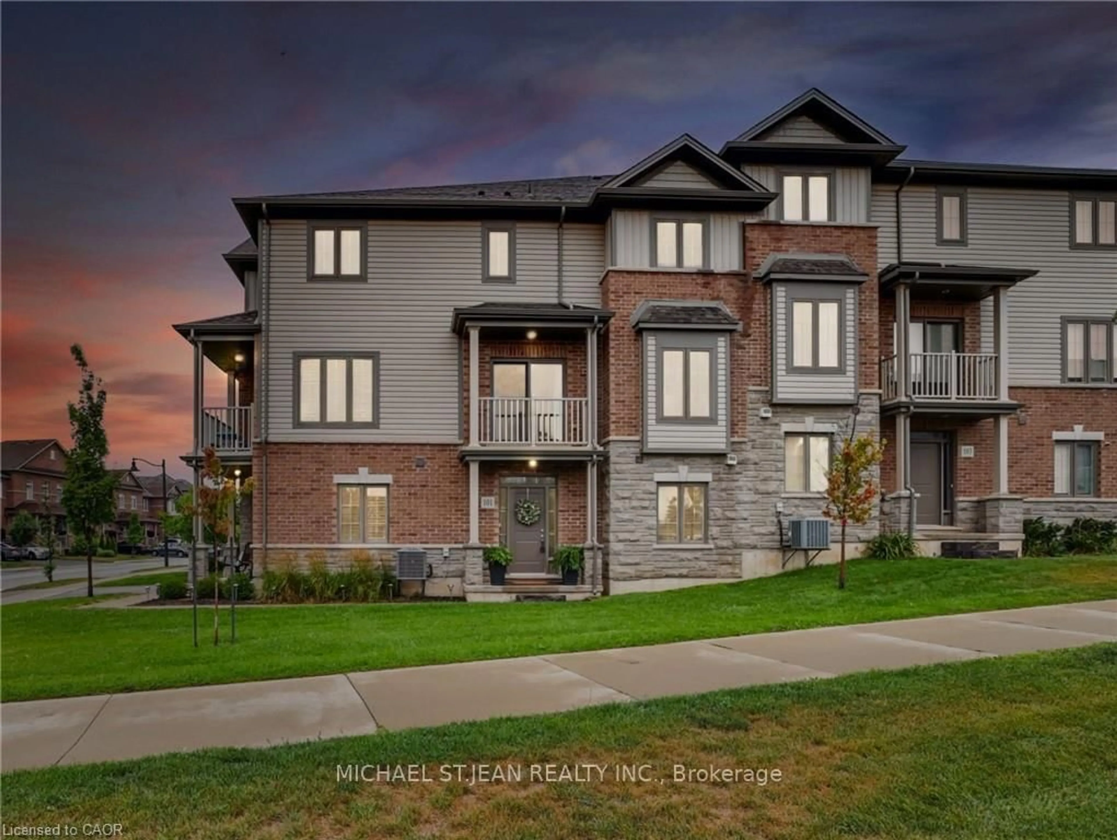 Home with brick exterior material, unknown for 101 Mallard Tr, Hamilton Ontario L8B 1W5