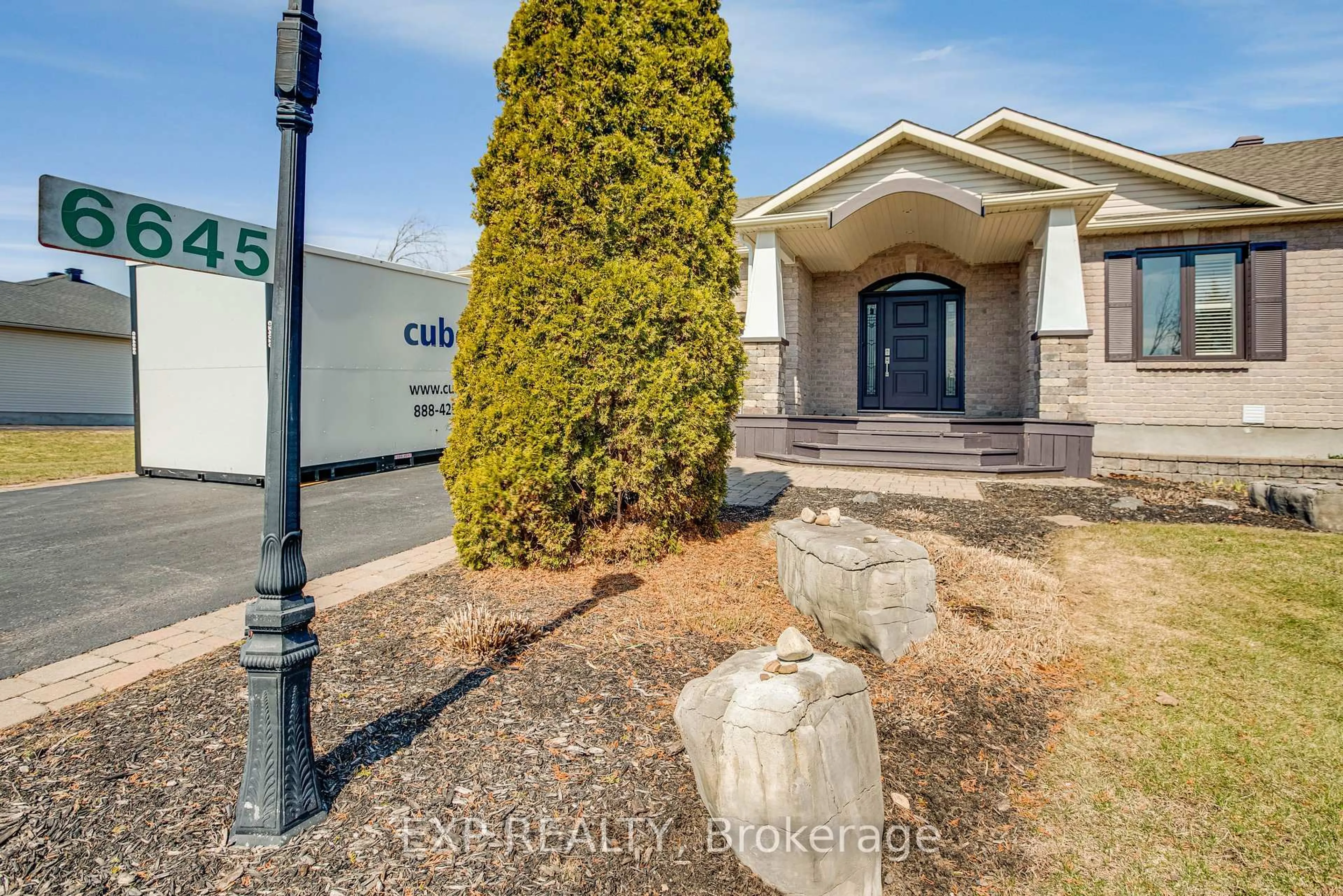 Unknown for 6645 Tommary Dr, Ottawa Ontario K4P 1G8