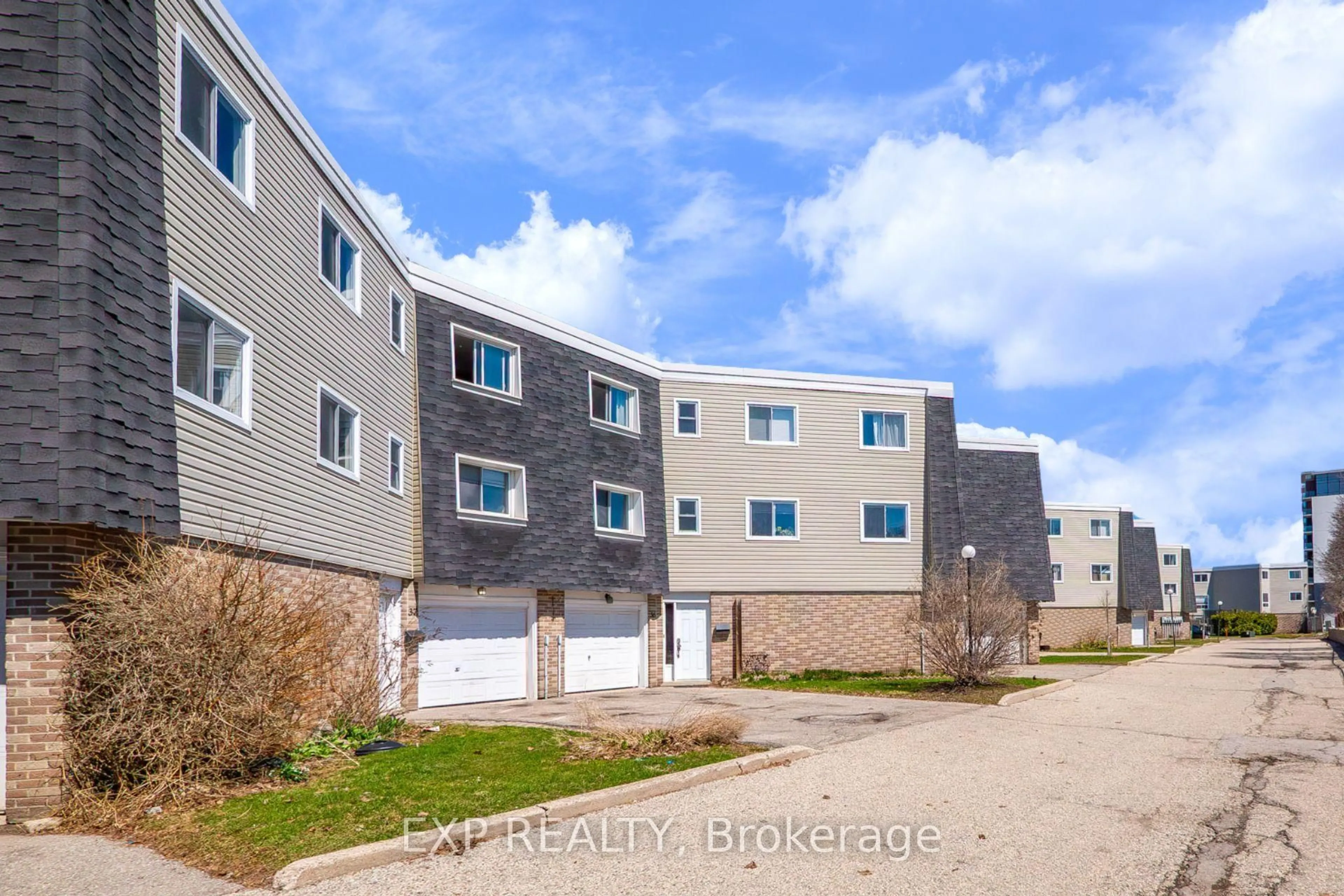 Unknown for 60 Elmsdale Dr #36, Kitchener Ontario N2E 2G4