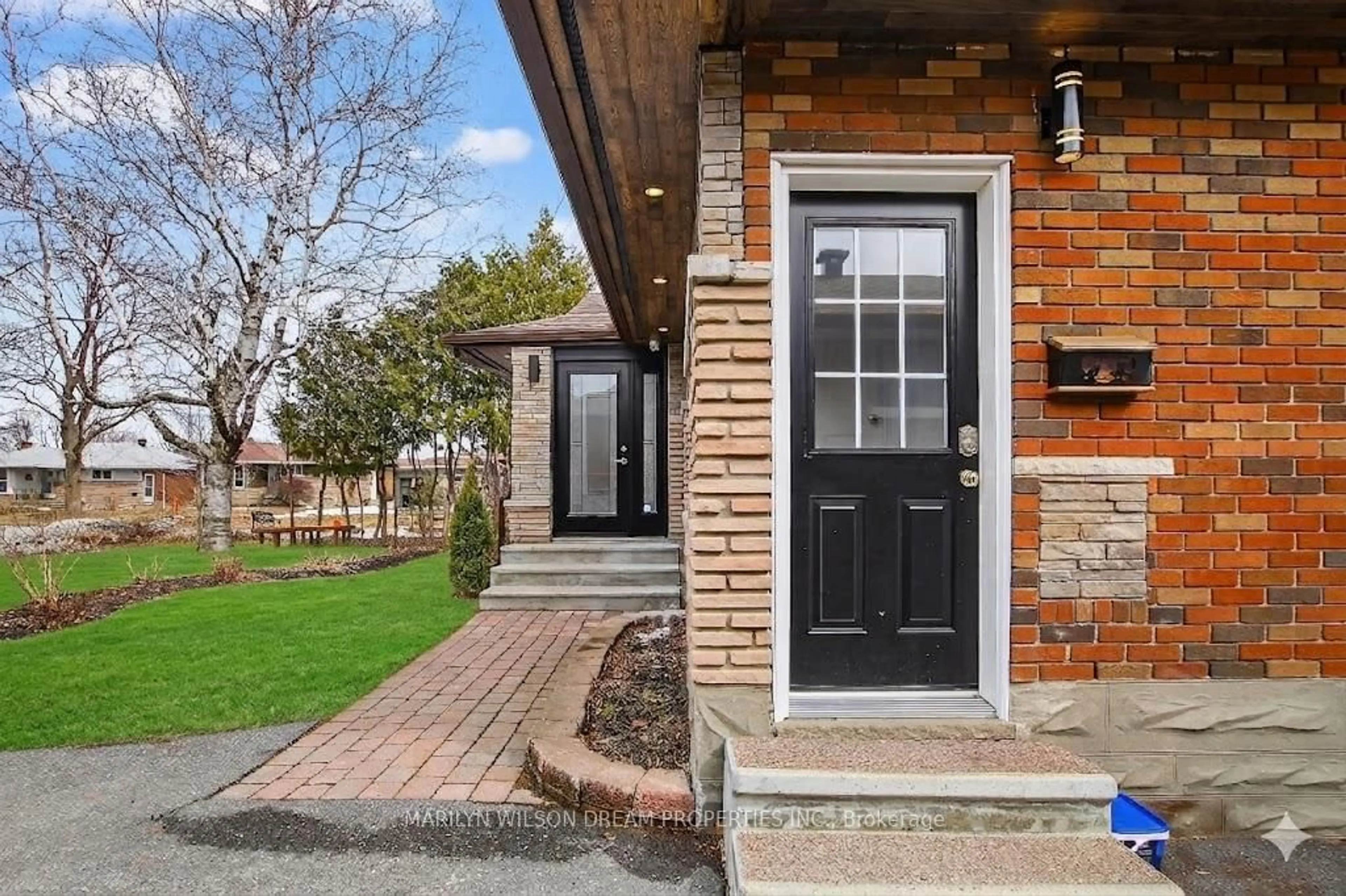 Home with brick exterior material, street for 2105 Bangor St, Ottawa Ontario K1G 2X6