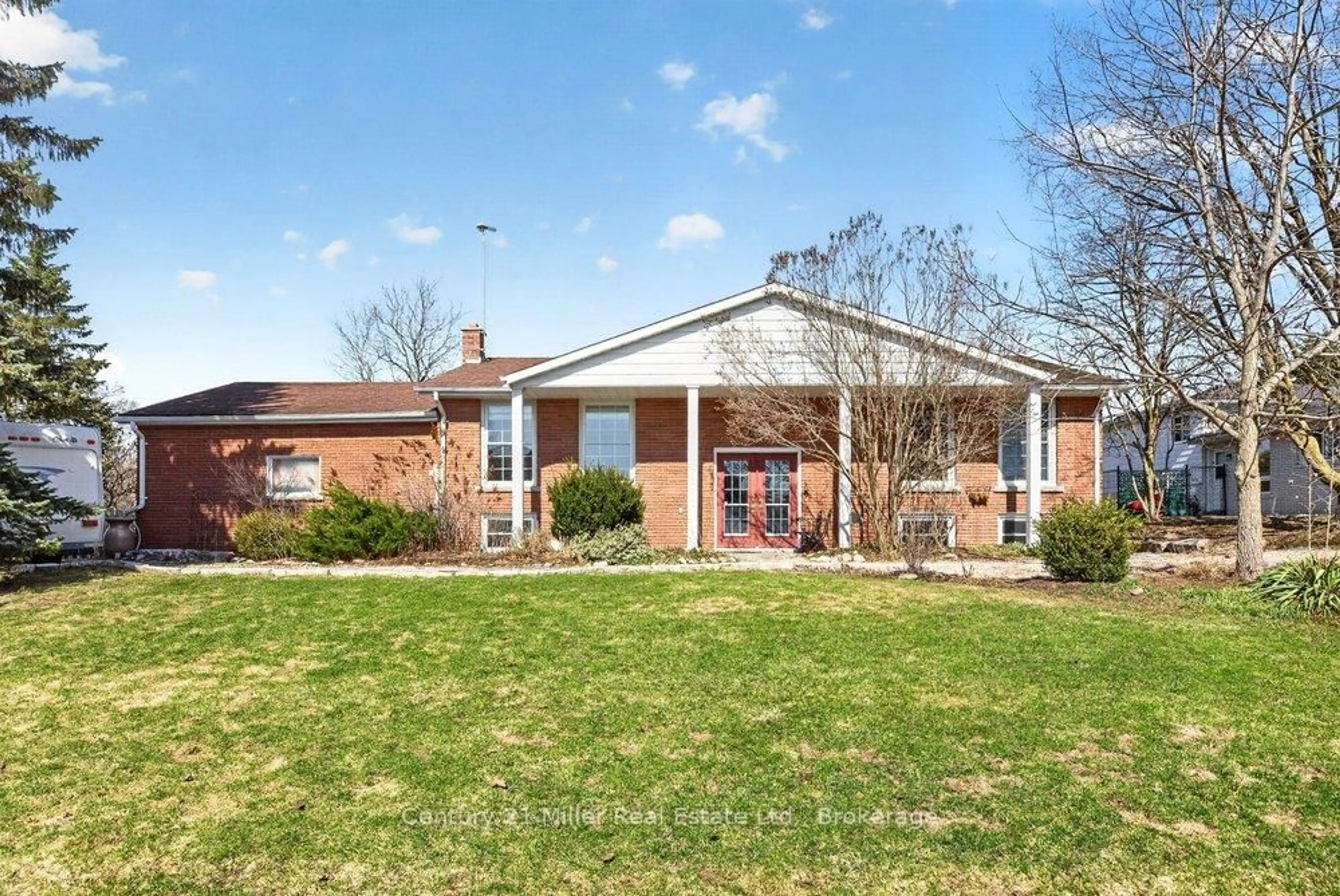 Home with brick exterior material, street for 86 Waterford Dr, Erin Ontario N0B 1T0