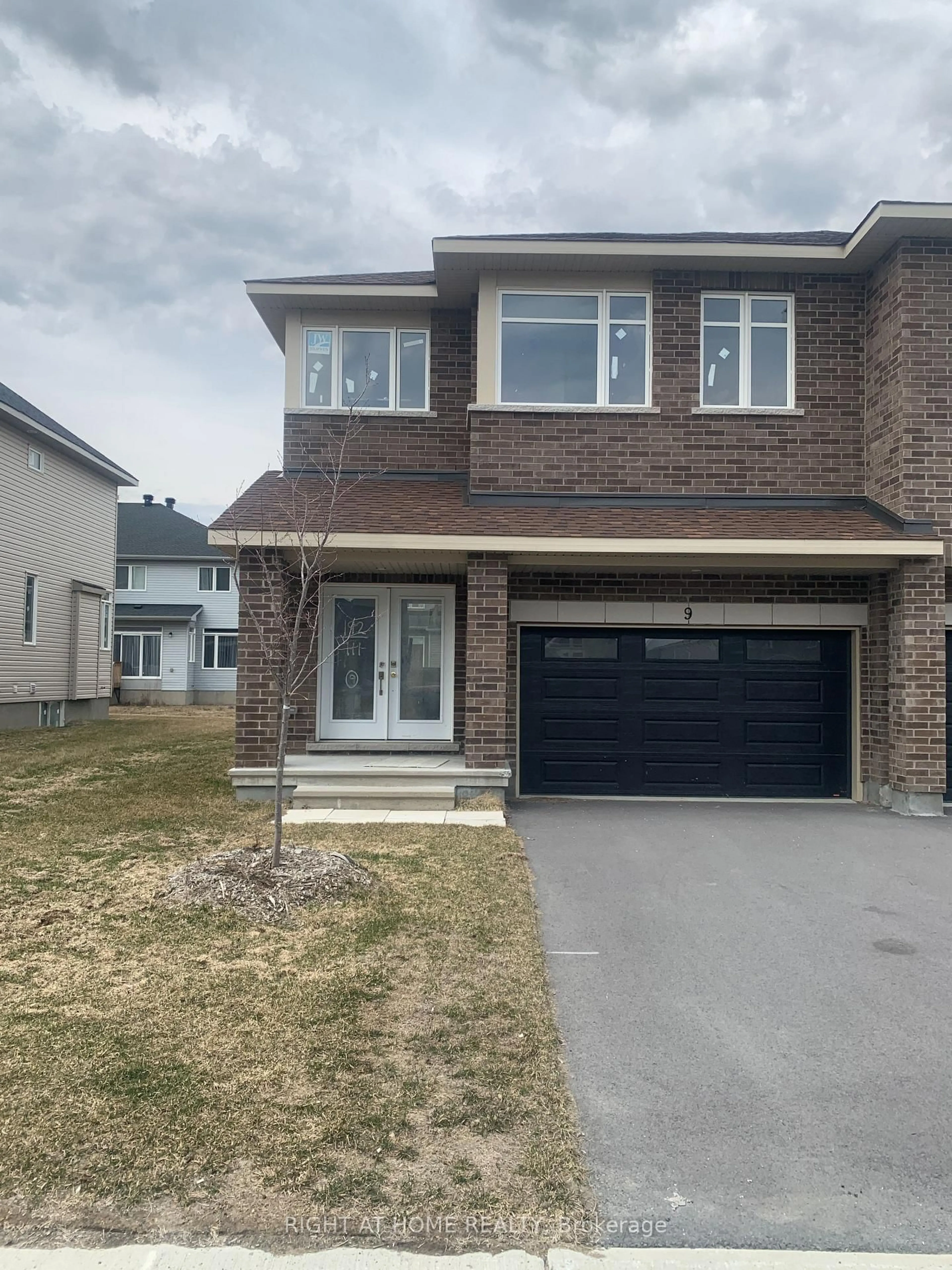 Home with brick exterior material, street for 9 Wylie Way, Carleton Place Ontario K7C 0C4