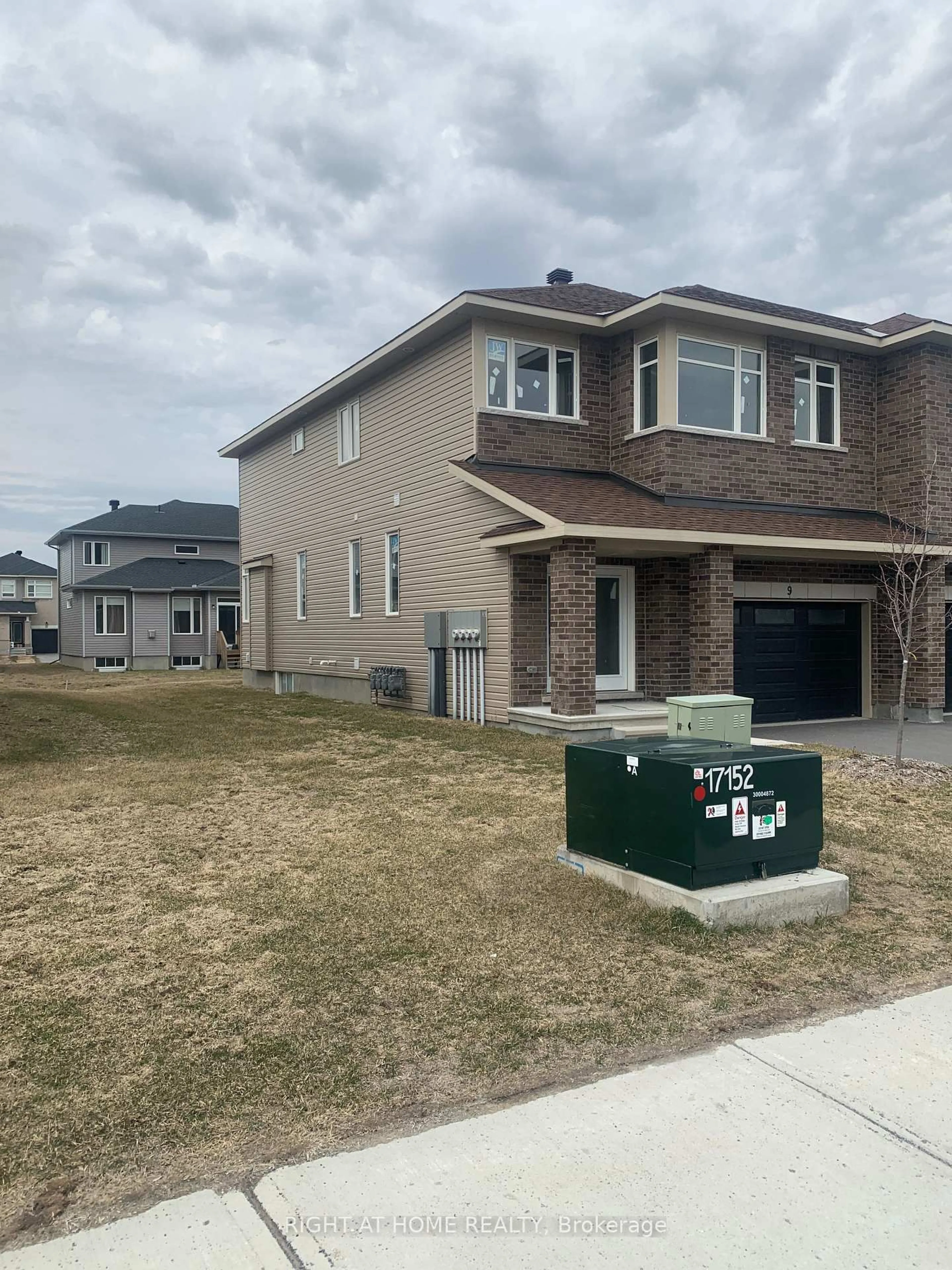 Unknown for 9 Wylie Way, Carleton Place Ontario K7C 0C4