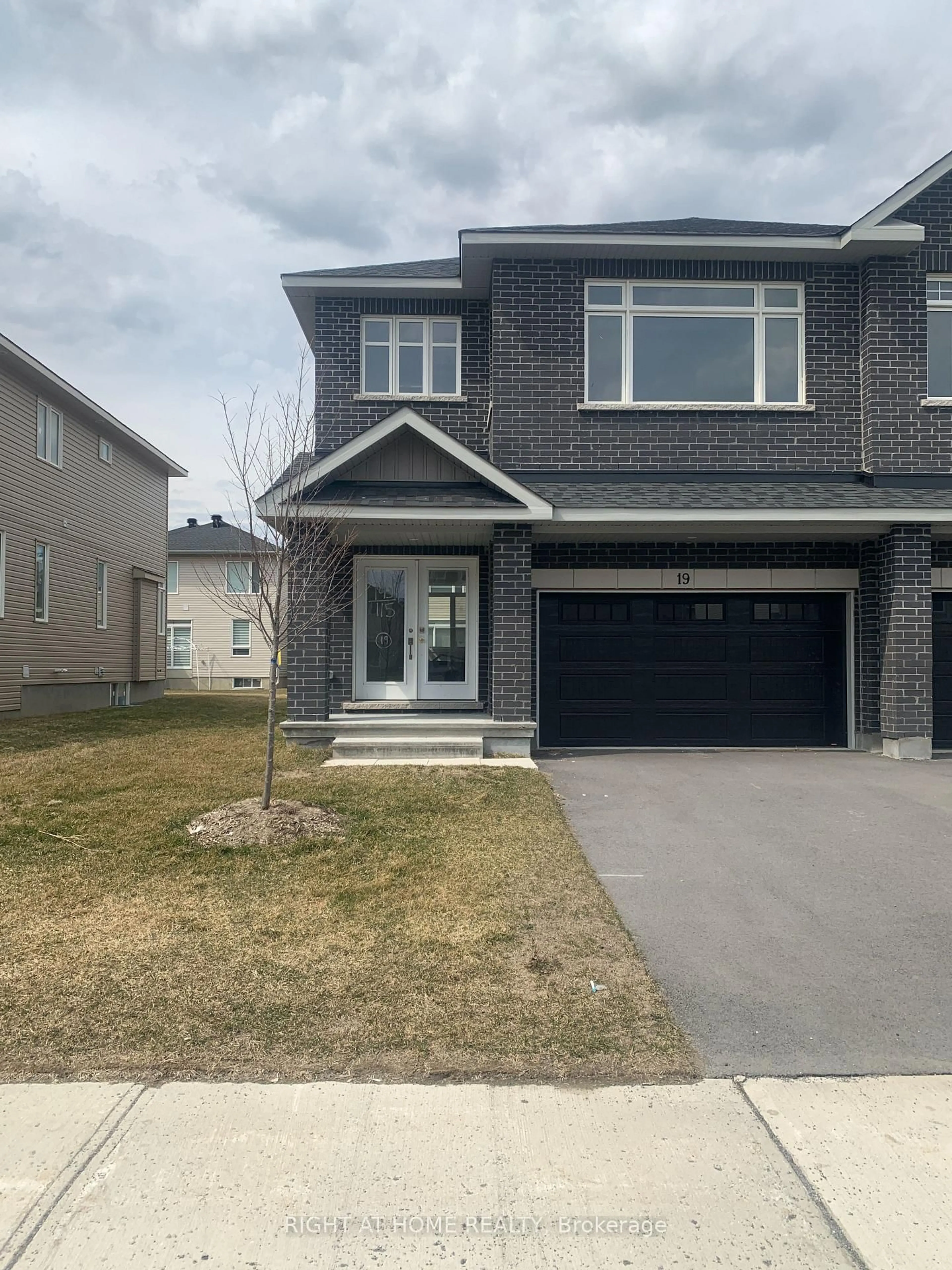 Home with brick exterior material, street for 19 Wylie Way, Carleton Place Ontario K7C 0C4