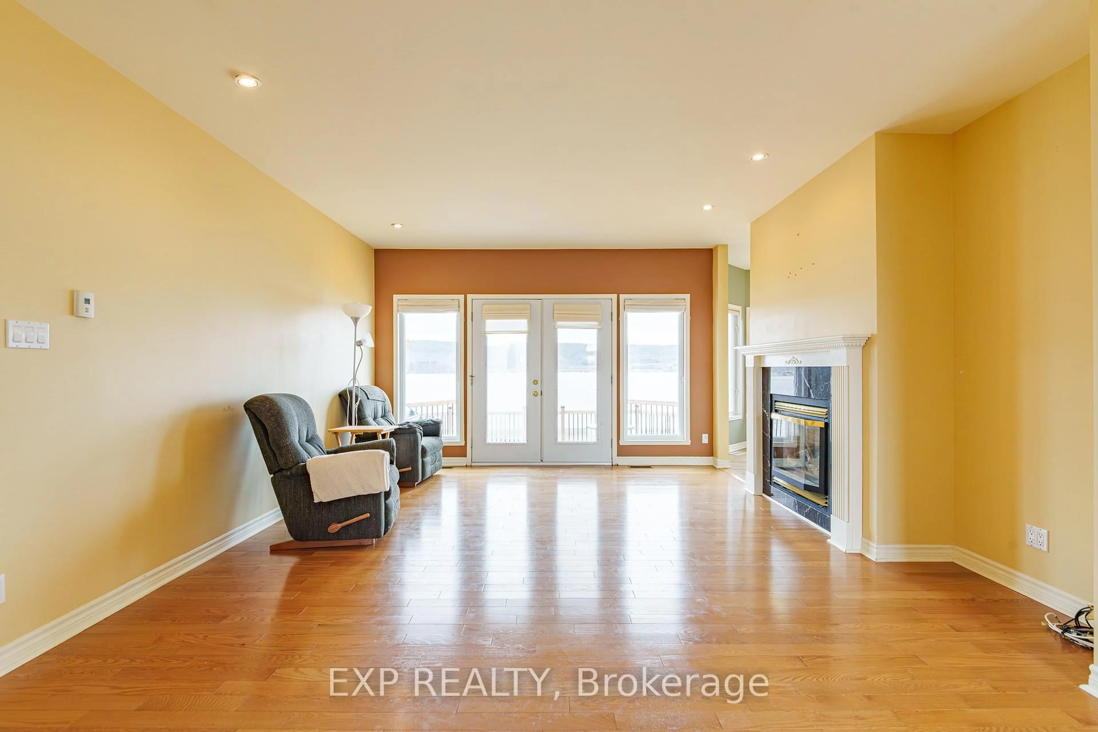 Unknown for 15 Rue Haute Rive St, Alfred and Plantagenet Ontario K0B 1J0