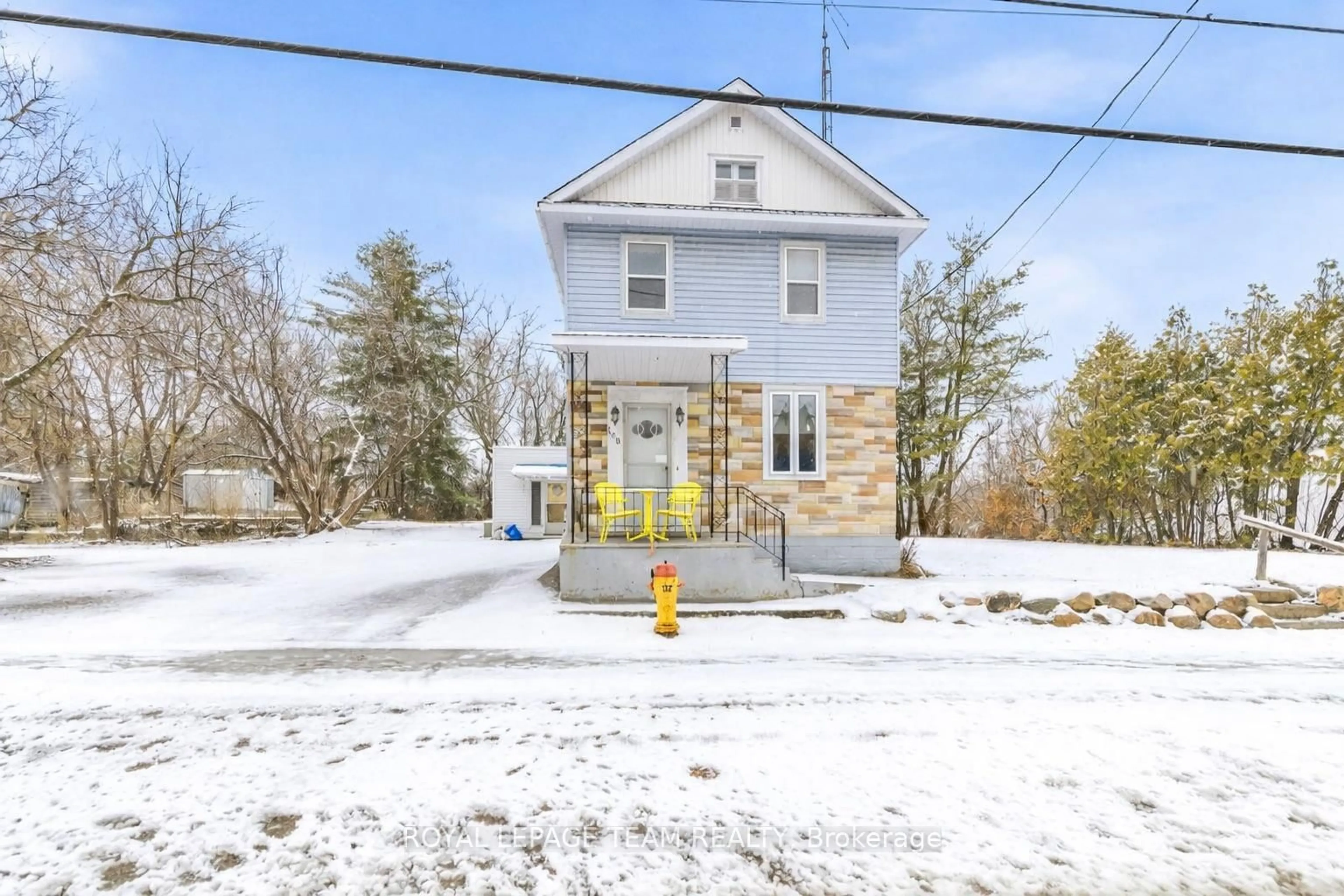 Unknown for 190 Queen St, Killaloe, Hagarty and Richards Ontario K8A 2A0