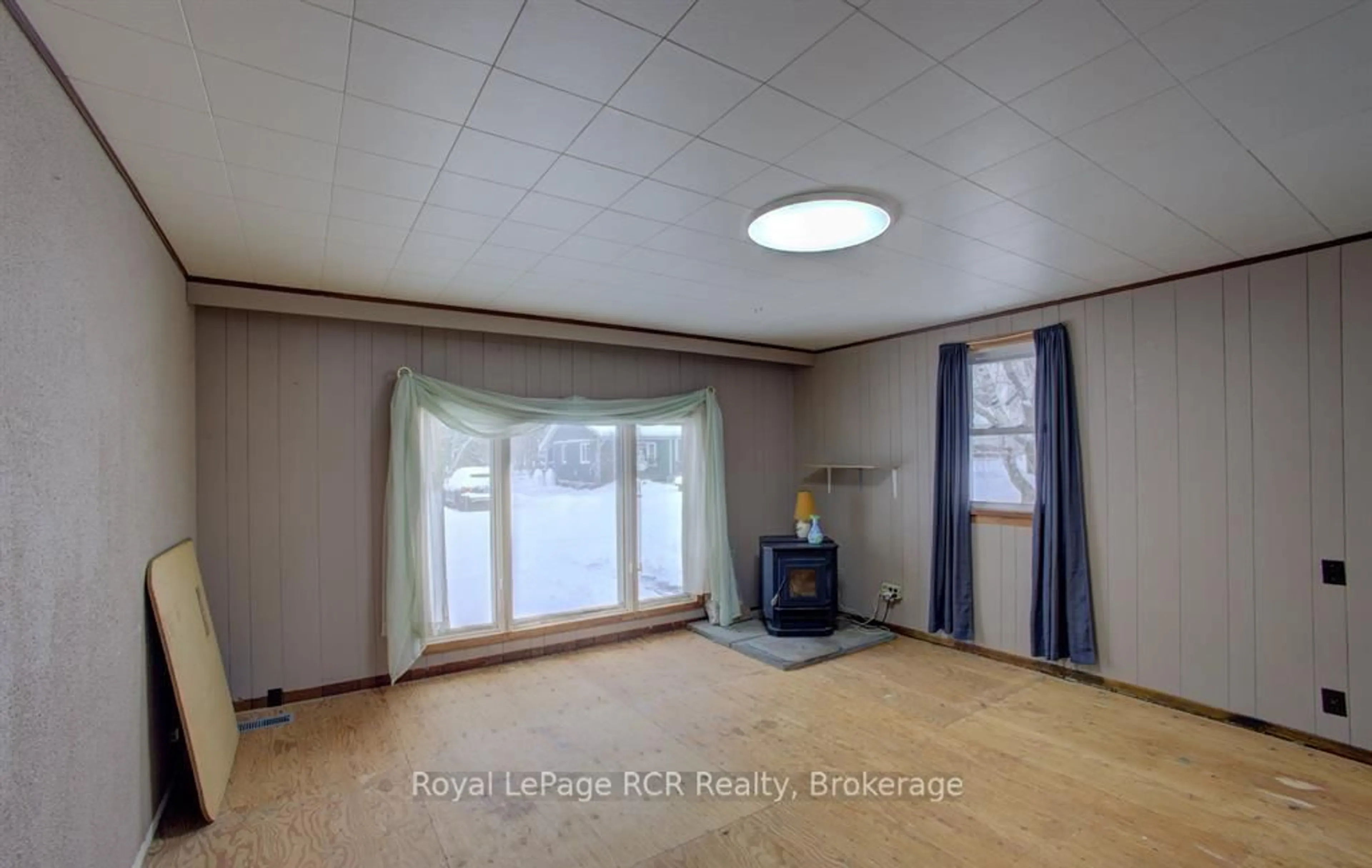 A pic of a room for 34 George St, West Grey Ontario N0G 1S0