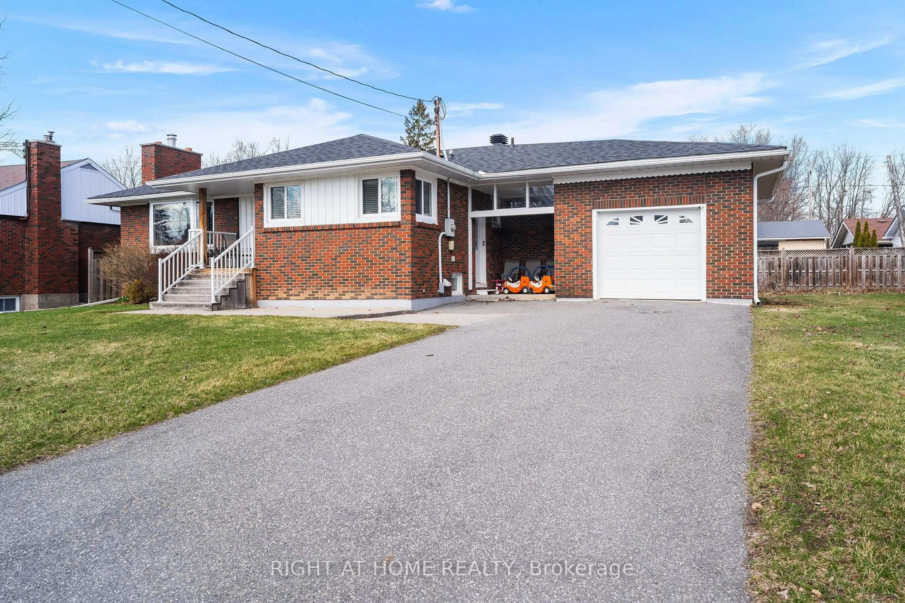 Home with brick exterior material, street for 1307 PRINCESS St, Cornwall Ontario K6J 1S4