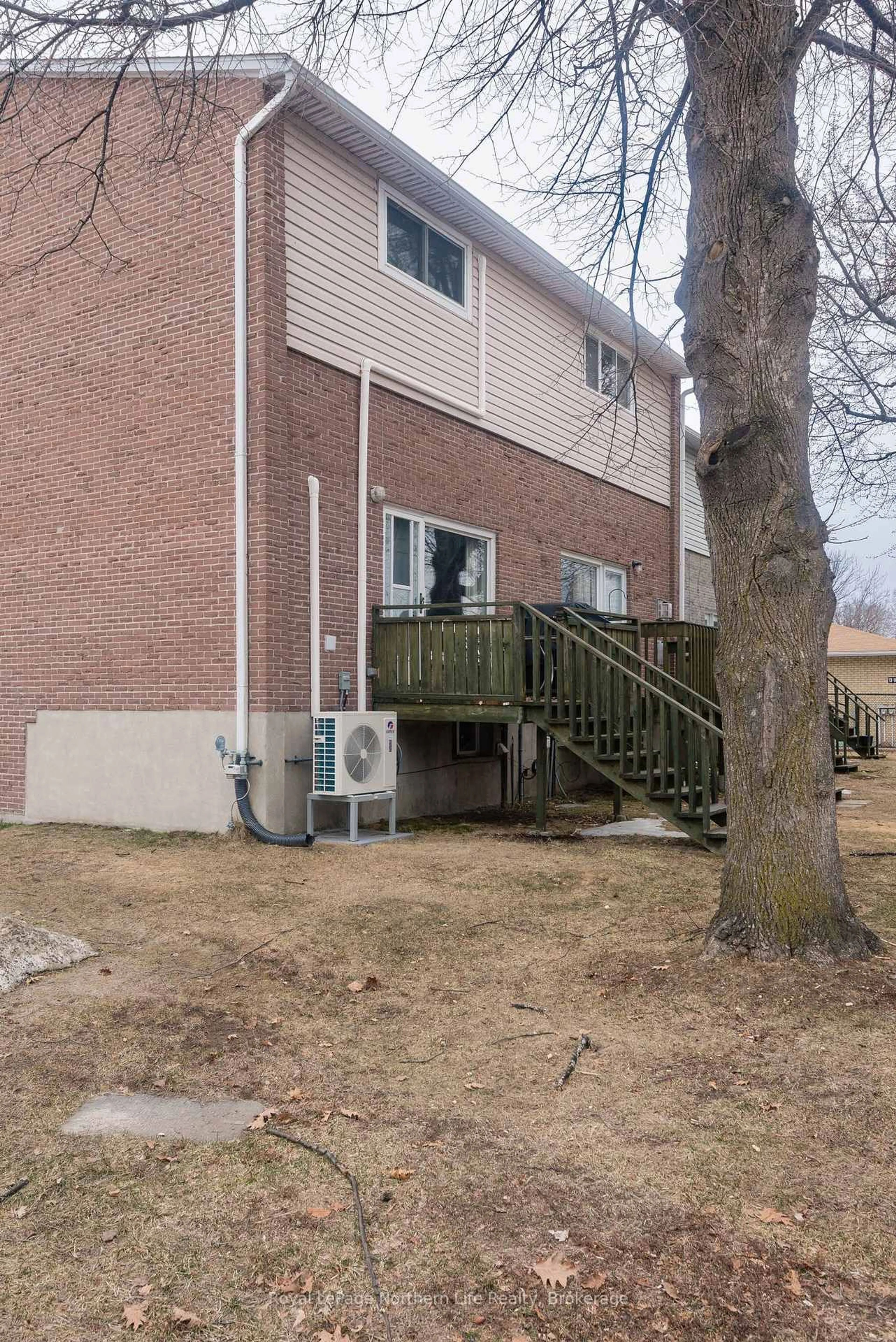 Patio, street for 644 Lakeshore Dr #12, North Bay Ontario P1A 3N6