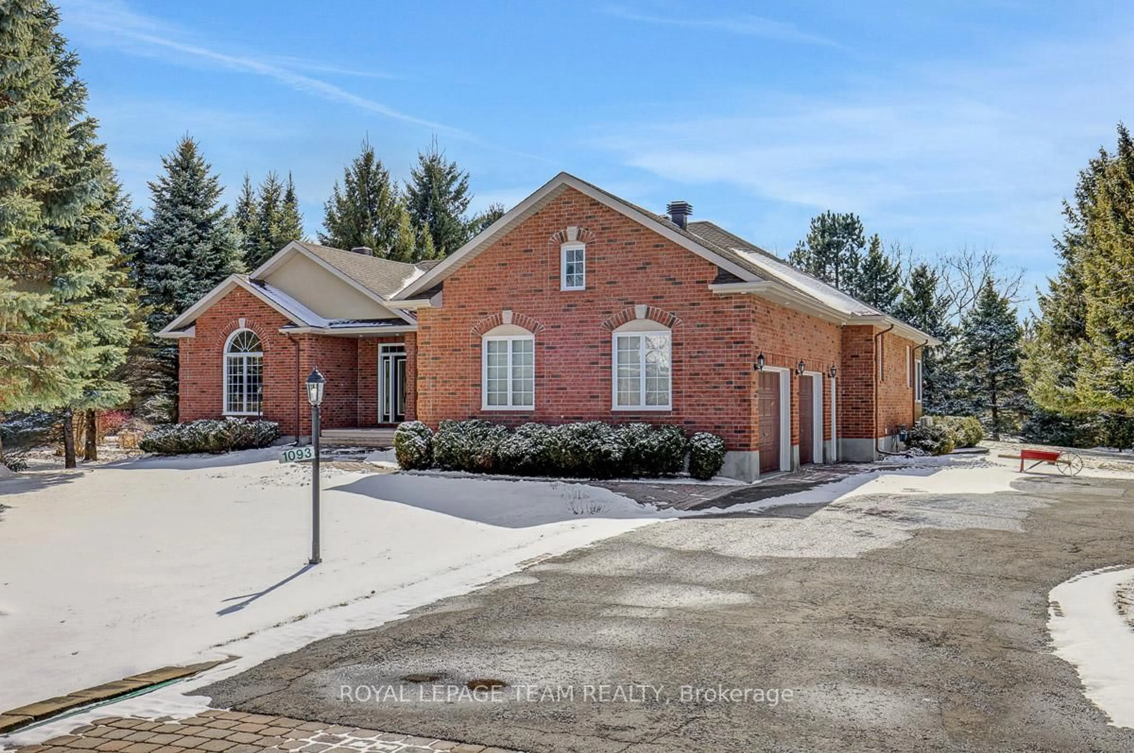 Home with brick exterior material, street for 1093 PEGASUS Cres, Greely Ontario K4P 1P1