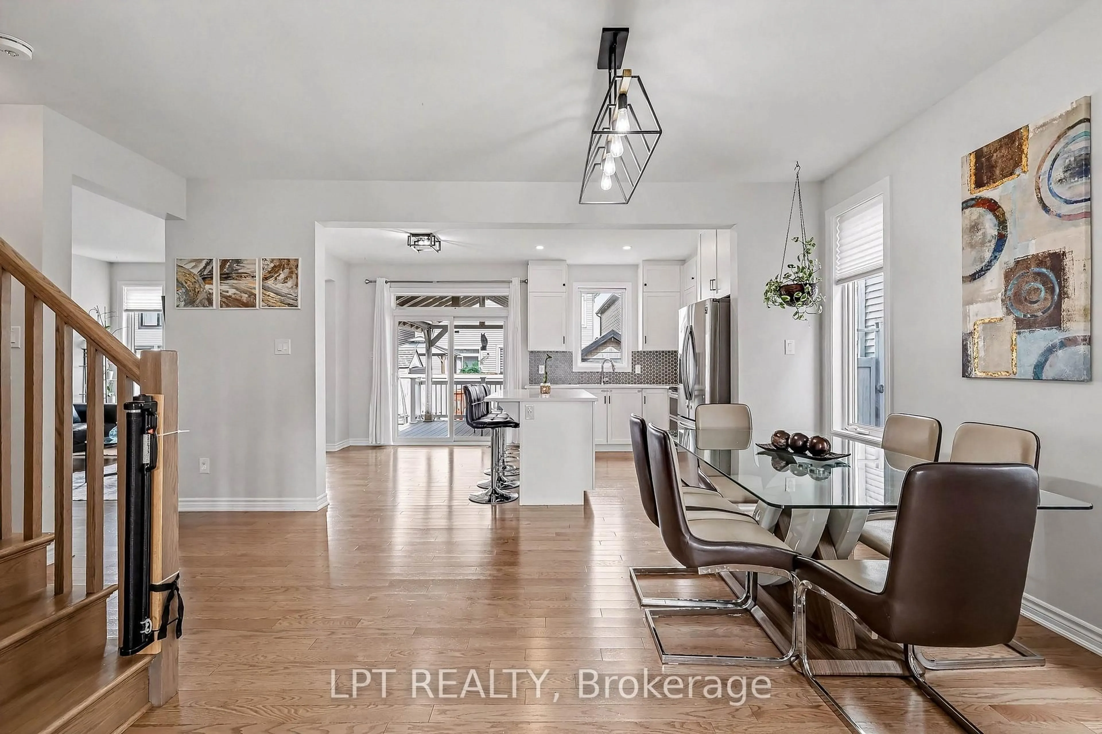 Open concept kitchen, unknown for 730 Perseus Ave, Ottawa Ontario K2J 6V8