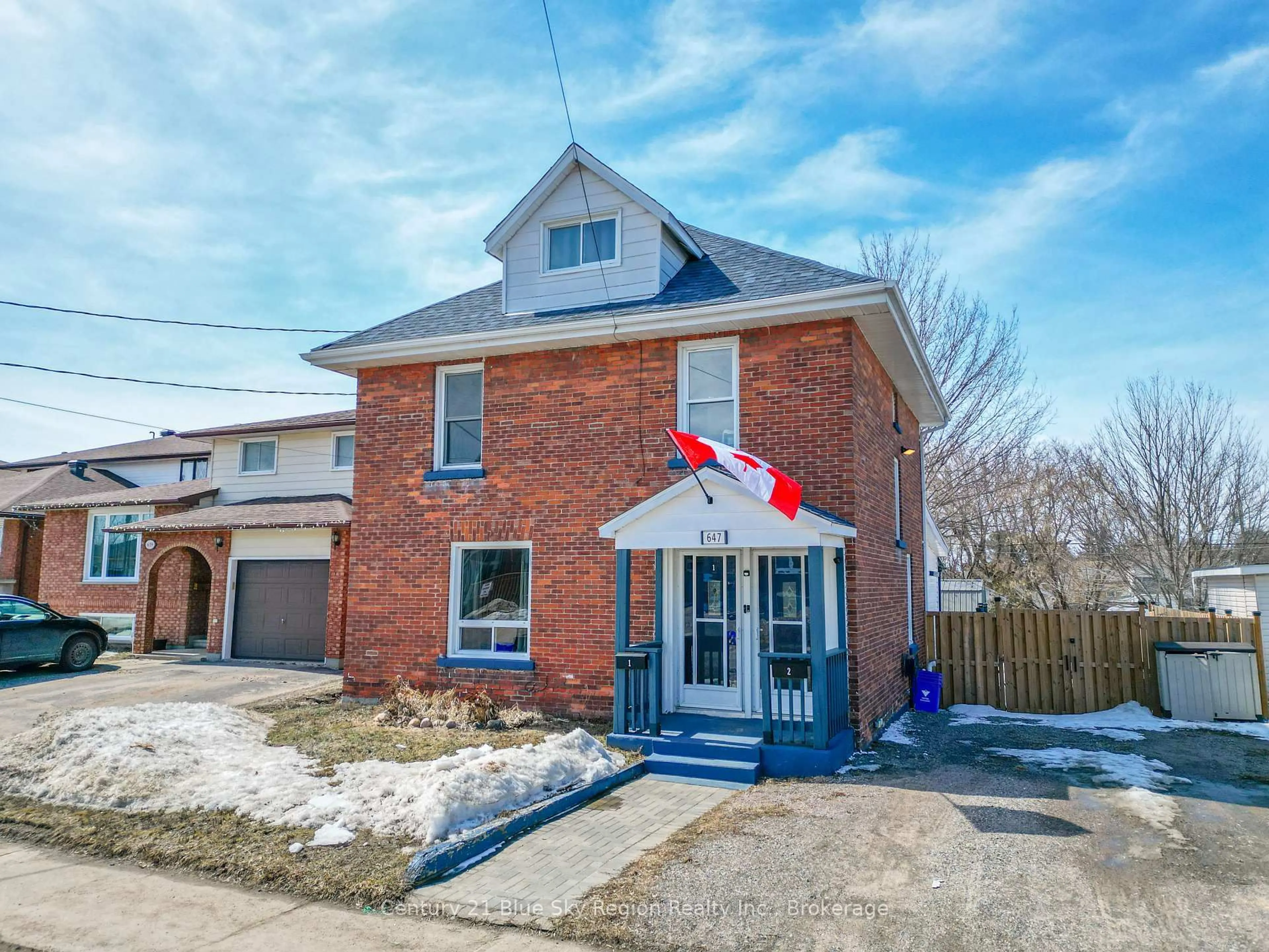 Home with brick exterior material, street for 647 Douglas St, North Bay Ontario P1B 5N9