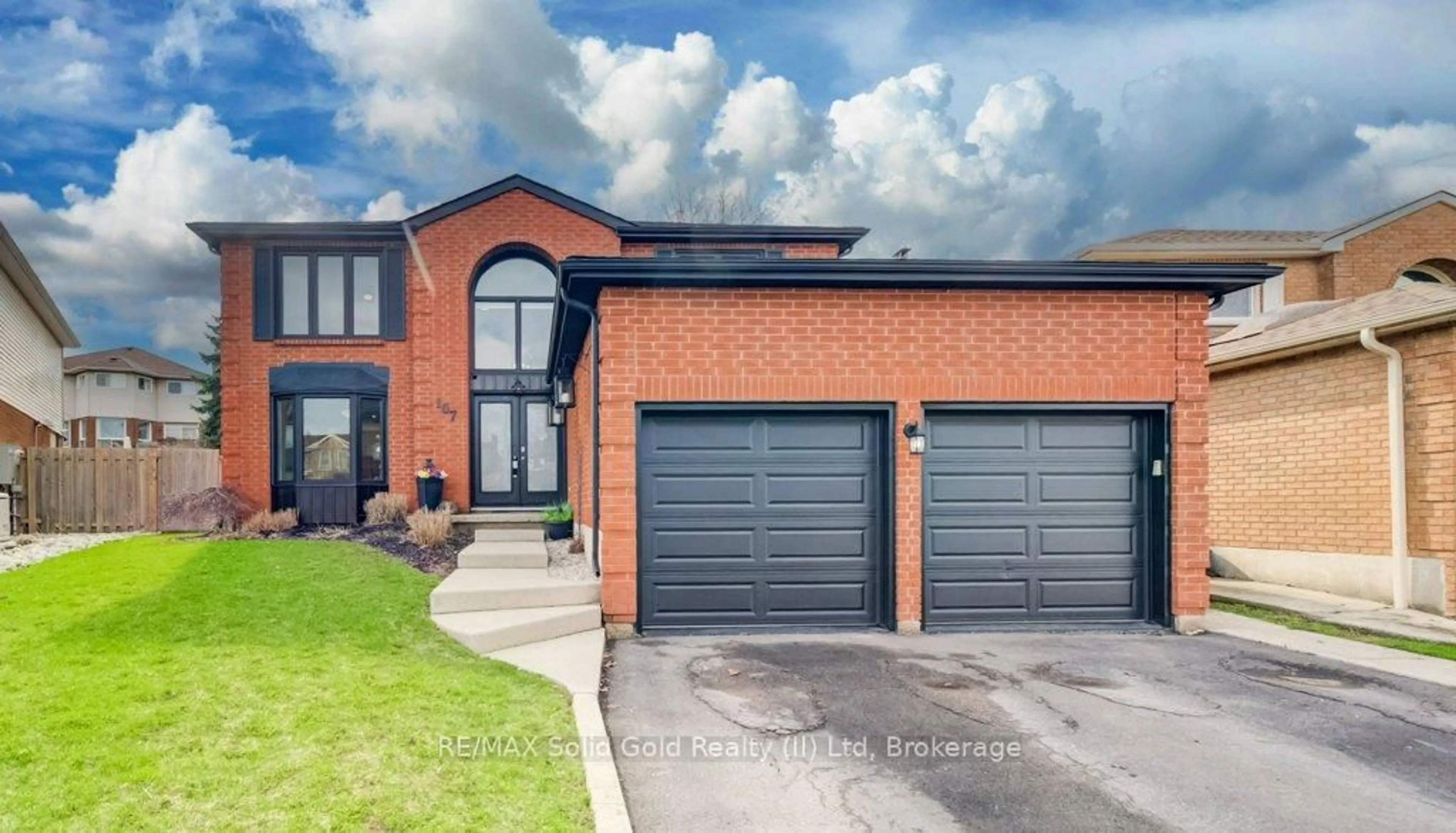 Home with brick exterior material, street for 107 Old Park Lane, Kitchener Ontario N2N 2K1