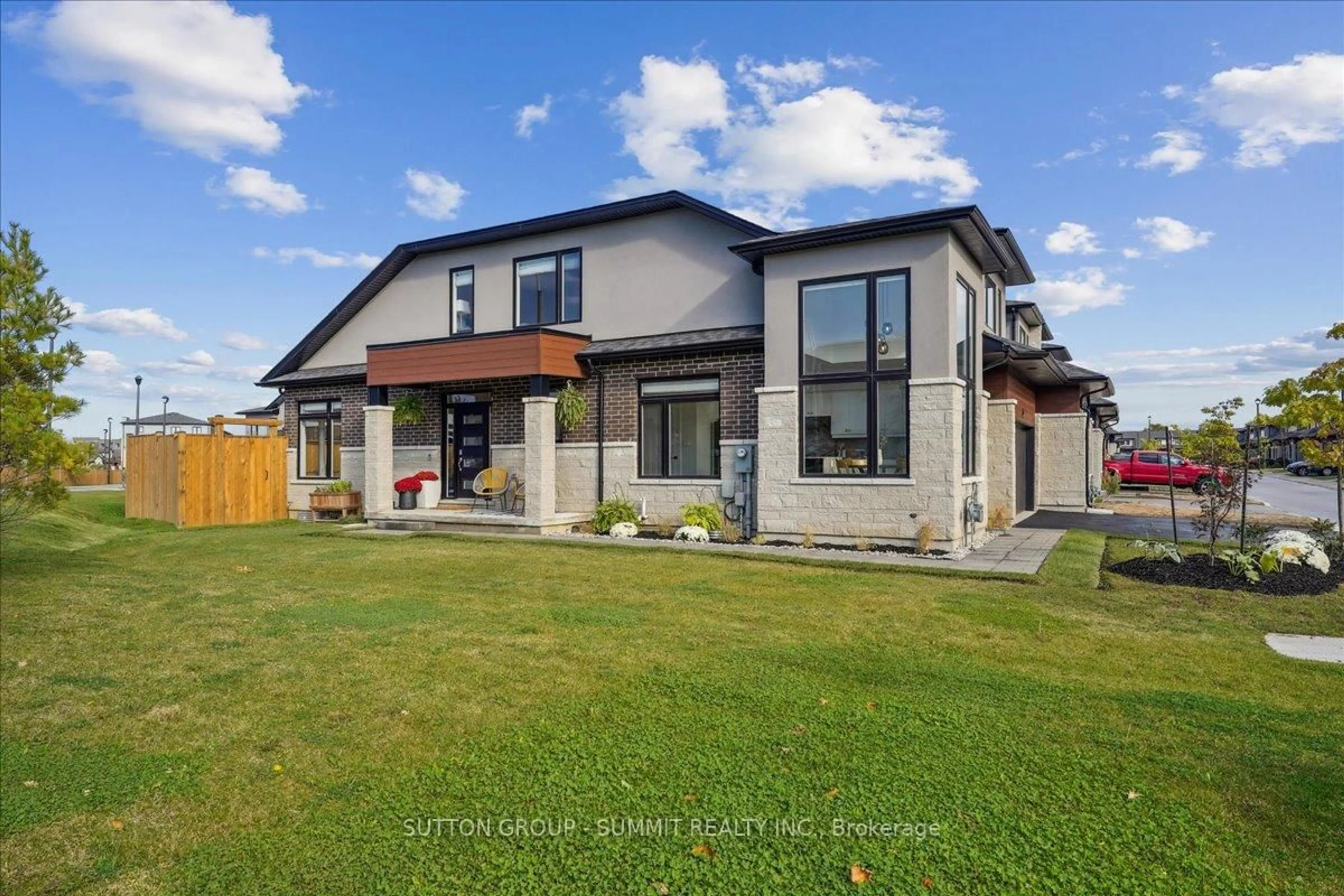 Home with brick exterior material, street for 52 Welch Lane, Hamilton Ontario L9C 0G1