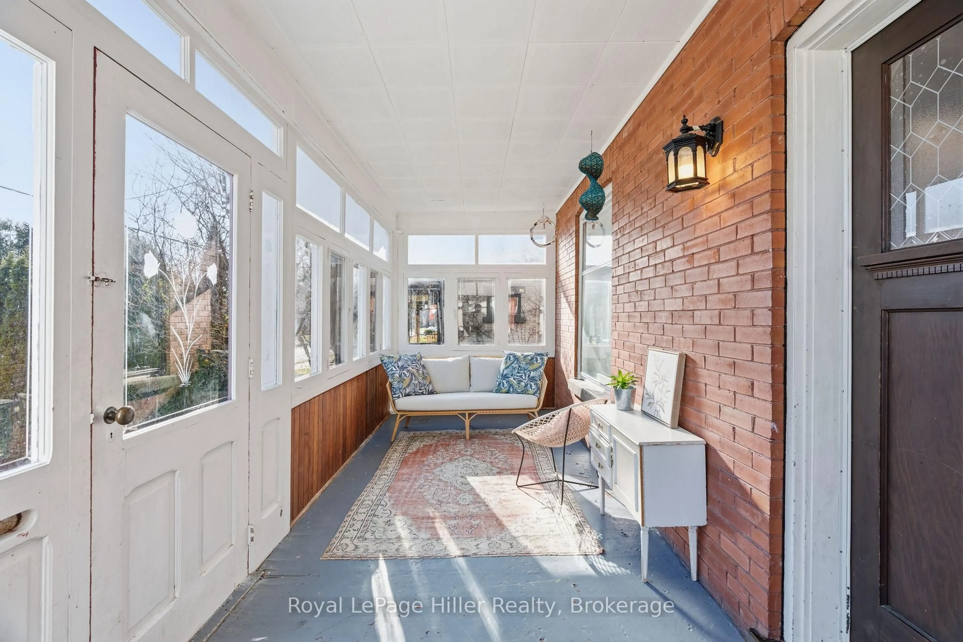 Indoor entryway for 145 Caledonia St, Stratford Ontario N5A 5W7