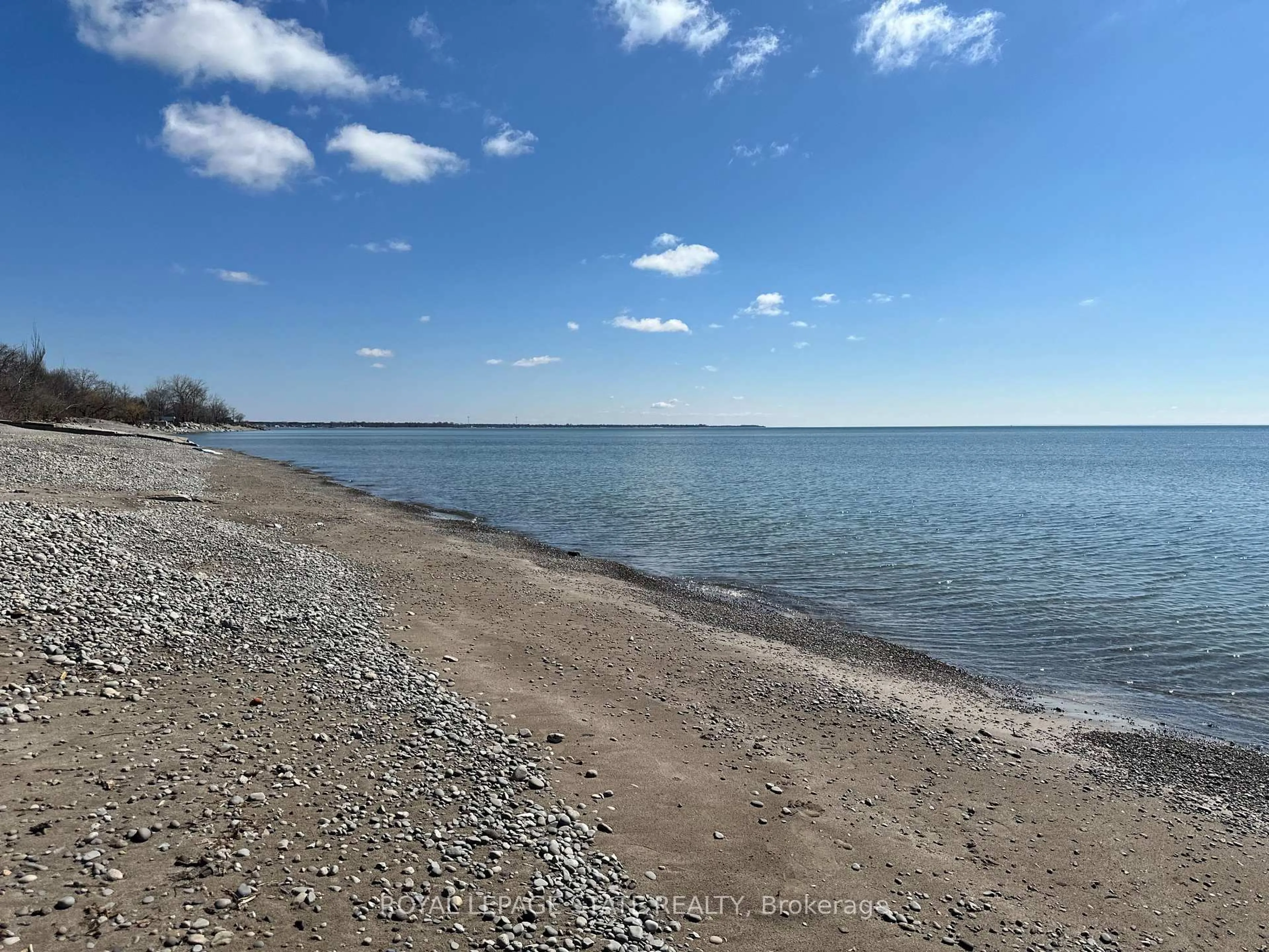 Unknown for 2483 North Shore Dr, Haldimand Ontario N0A 1K0