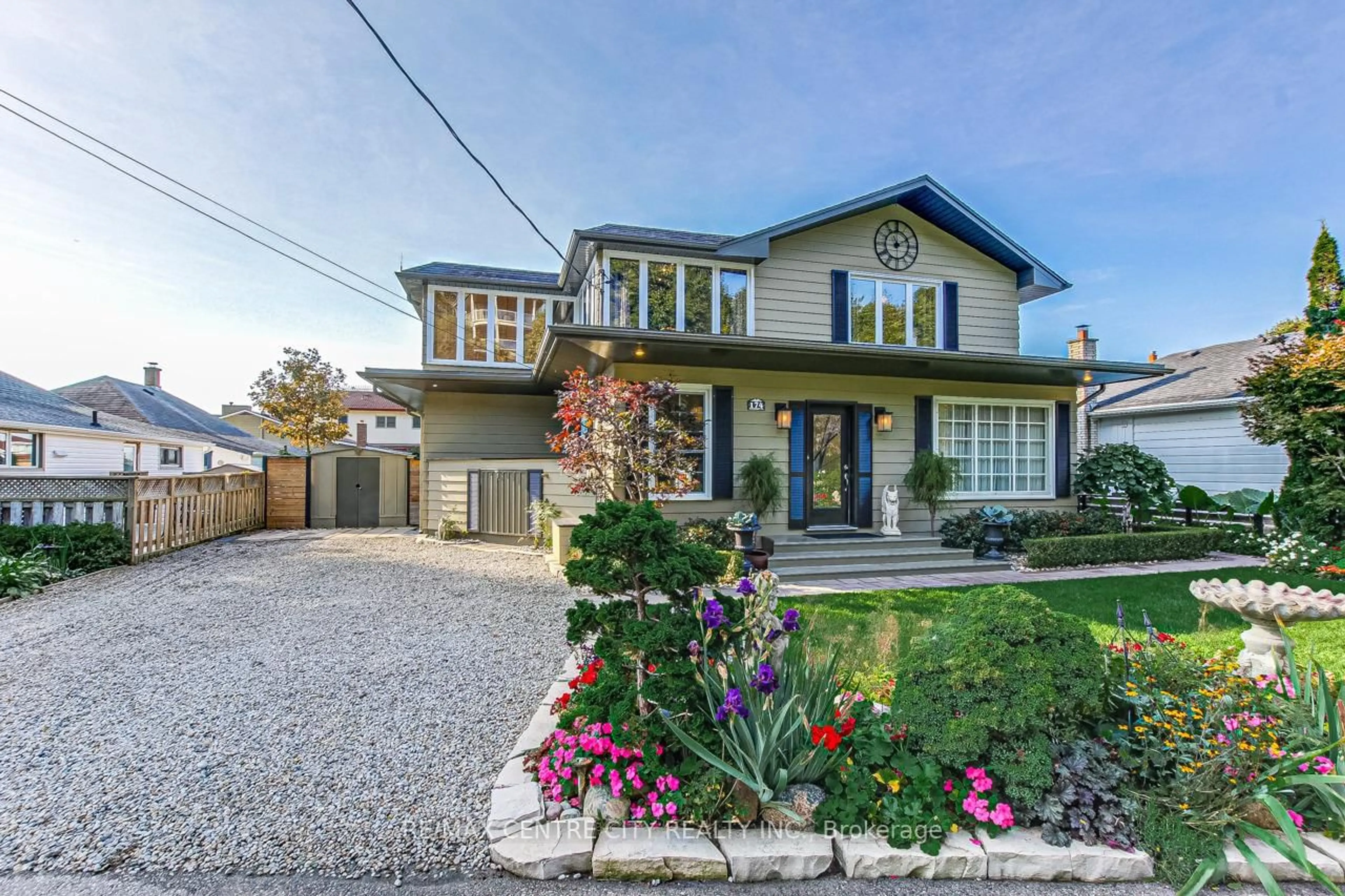 Home with brick exterior material, street for 174 Harrison Pl, Central Elgin Ontario N5L 1A1