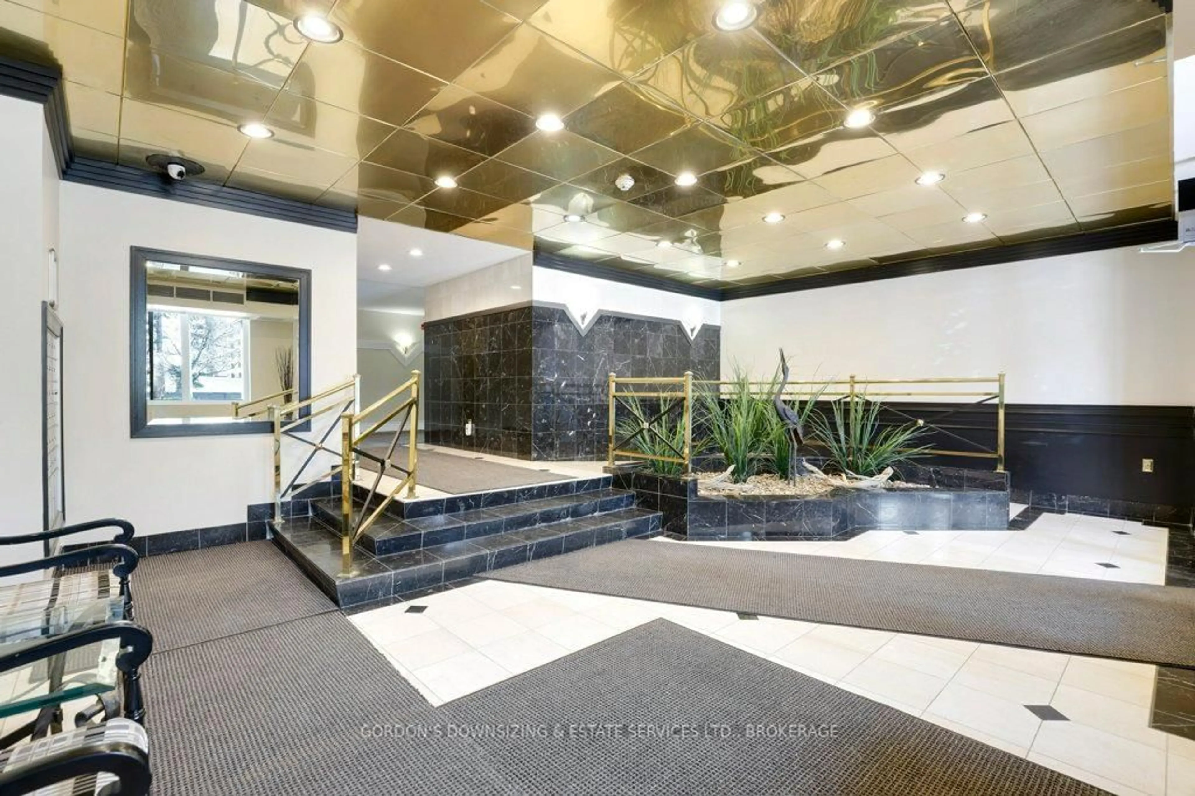 Lobby for 3099 Carling Ave #103, Ottawa Ontario K2H 5A6