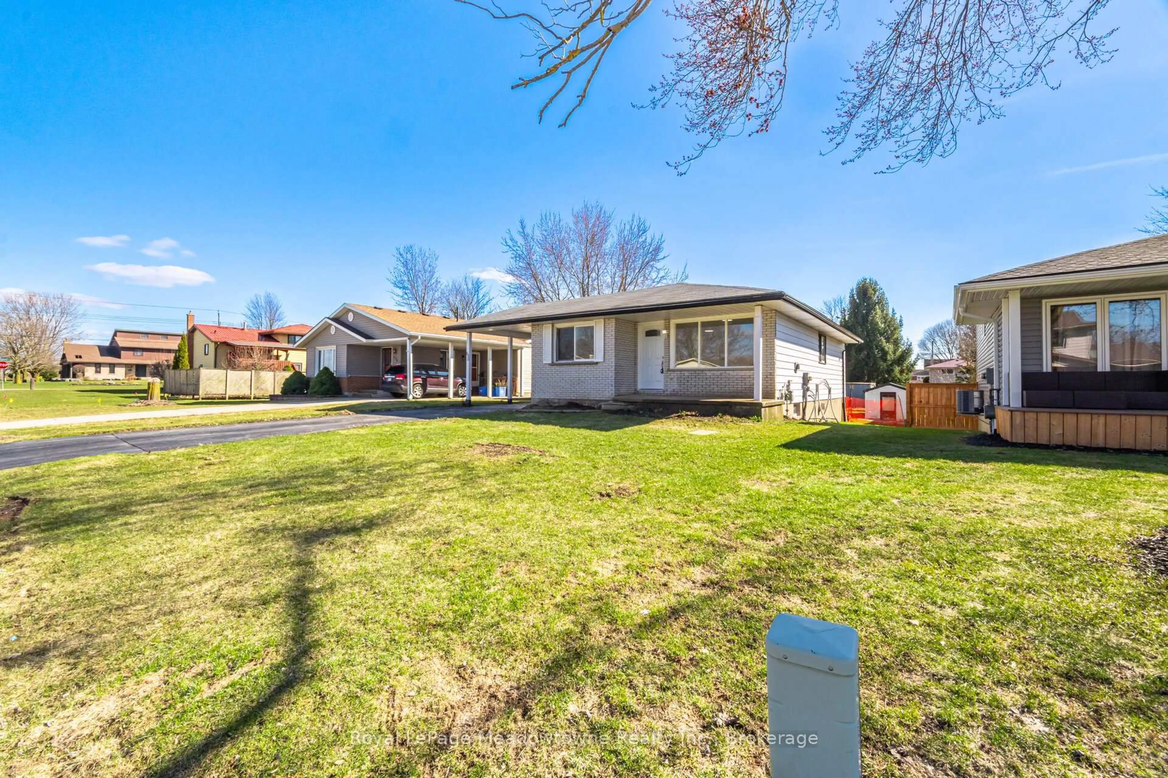 A pic from outside/outdoor area/front of a property/back of a property/a pic from drone, street for 680 Raglan St, Minto Ontario N0G 2P0