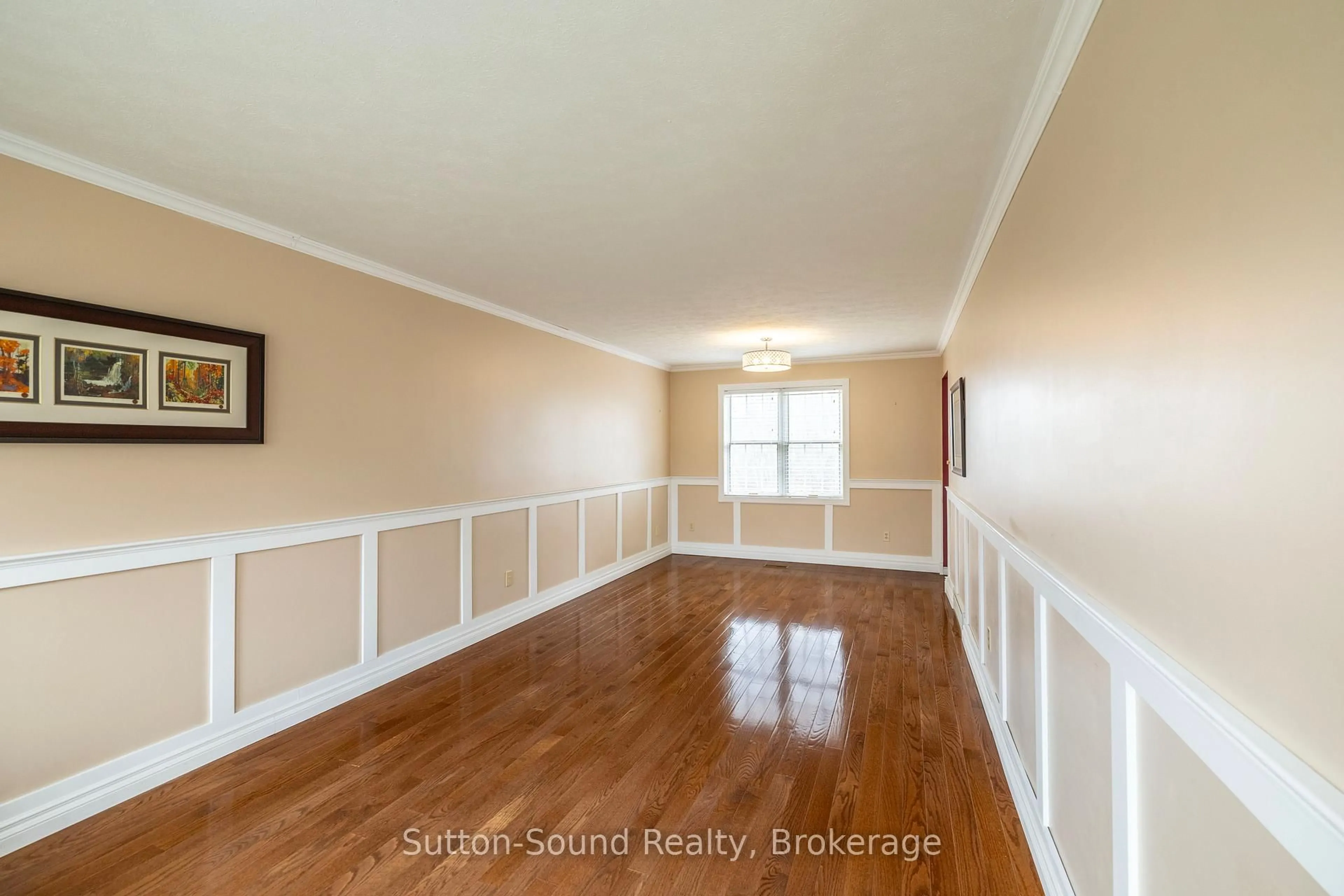 A pic of a room for 148 Finden St, Georgian Bluffs Ontario N4K 6V5