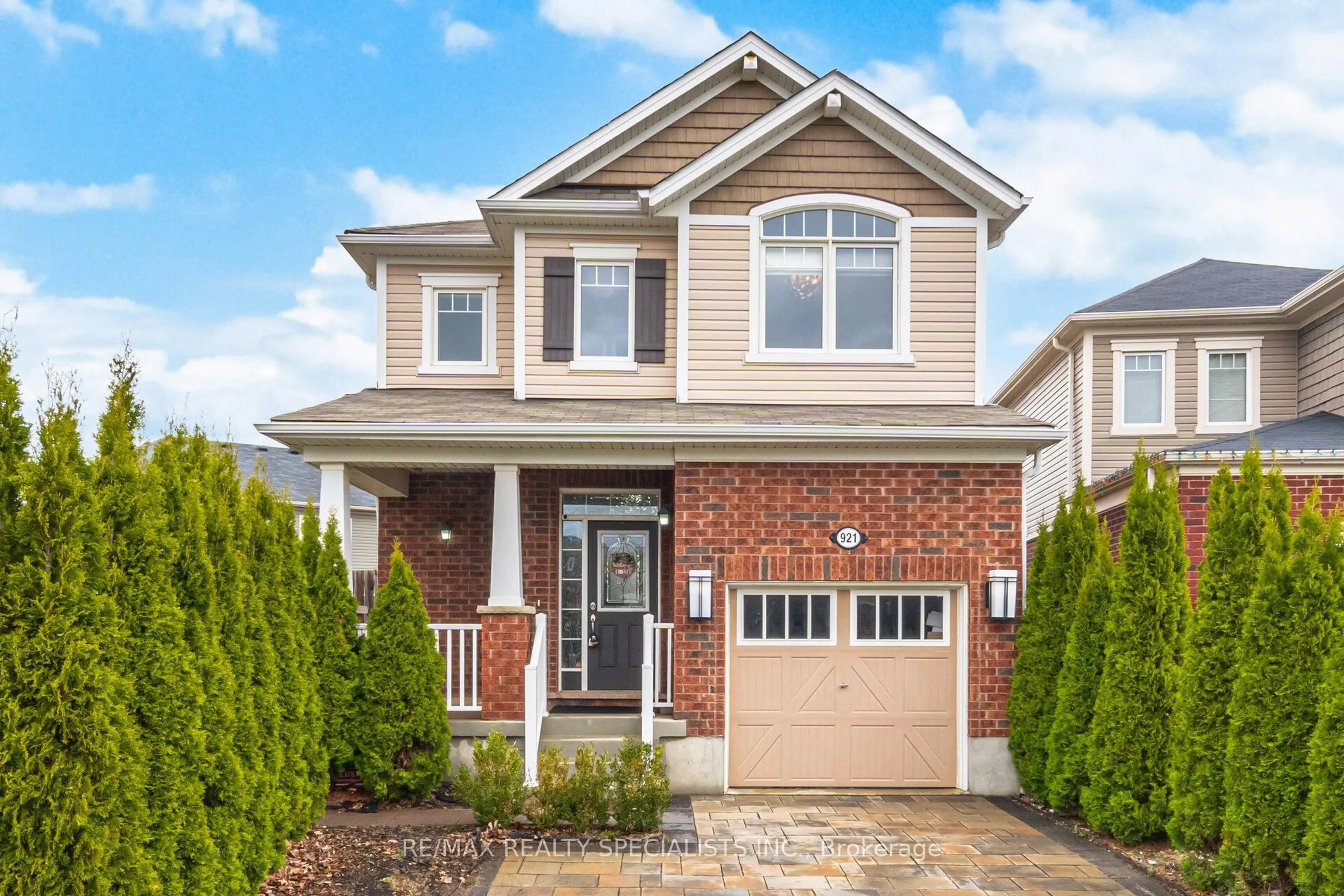 Home with brick exterior material, street for 921 ORR Crt, Kitchener Ontario N2R 0J4