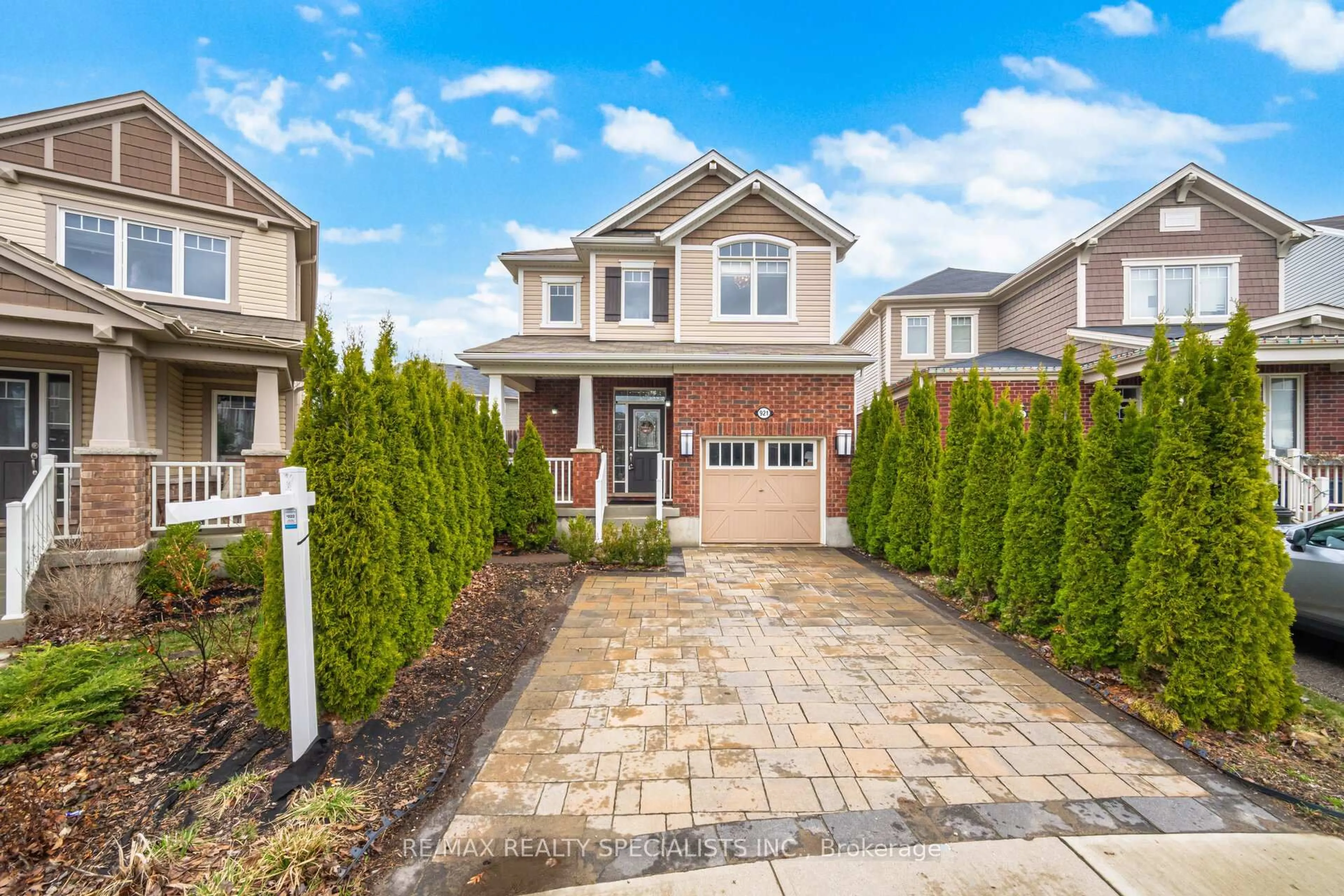 Home with brick exterior material, street for 921 ORR Crt, Kitchener Ontario N2R 0J4