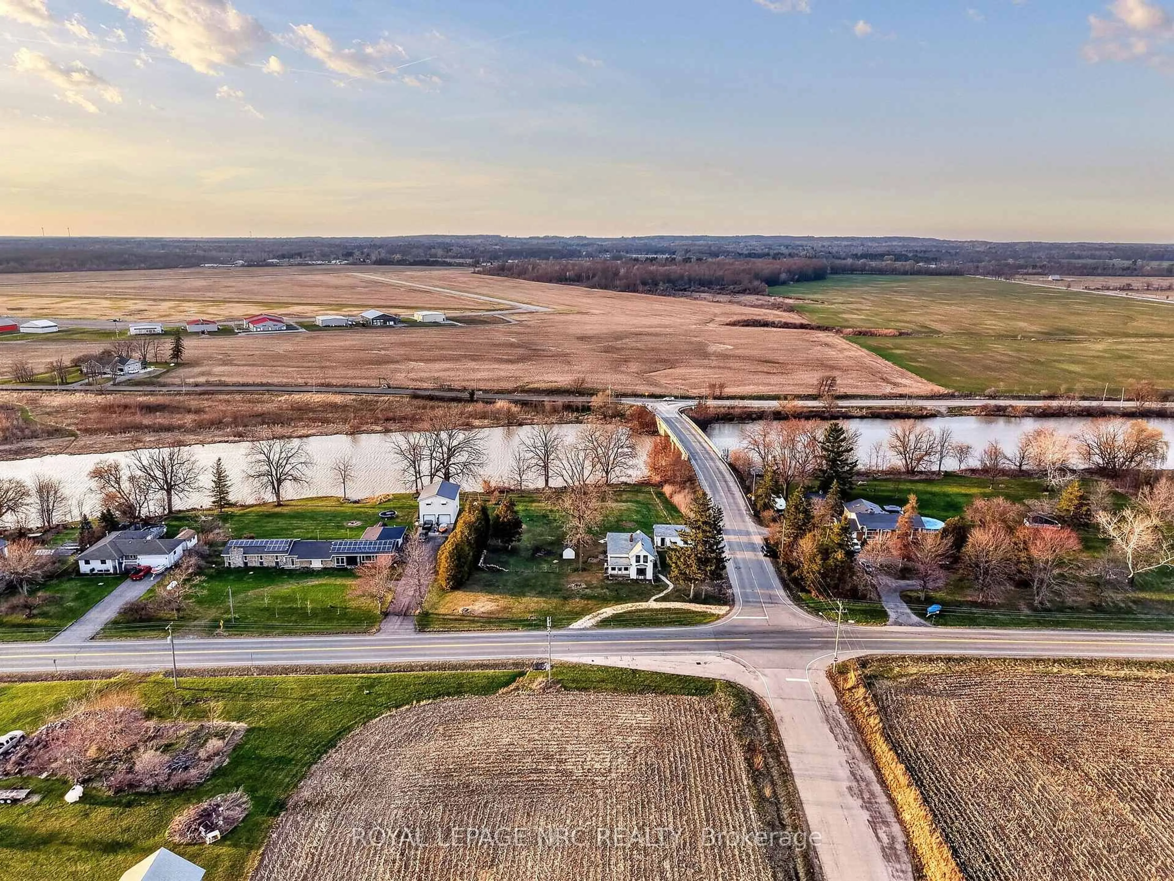 A pic from outside/outdoor area/front of a property/back of a property/a pic from drone, water/lake/river/ocean view for 60818 Regional Rd 27 Rd, Wainfleet Ontario L3B 5N6